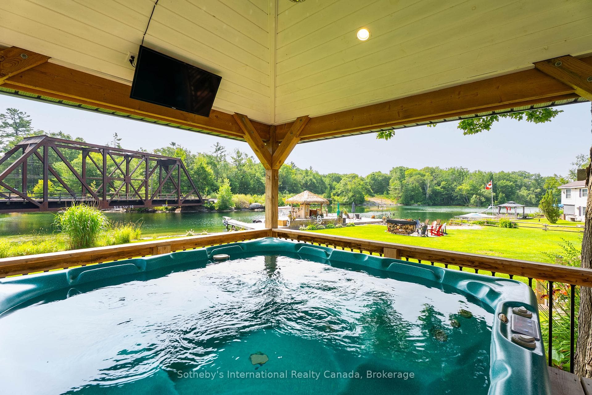 Hot Tub with TV and Incredible Views