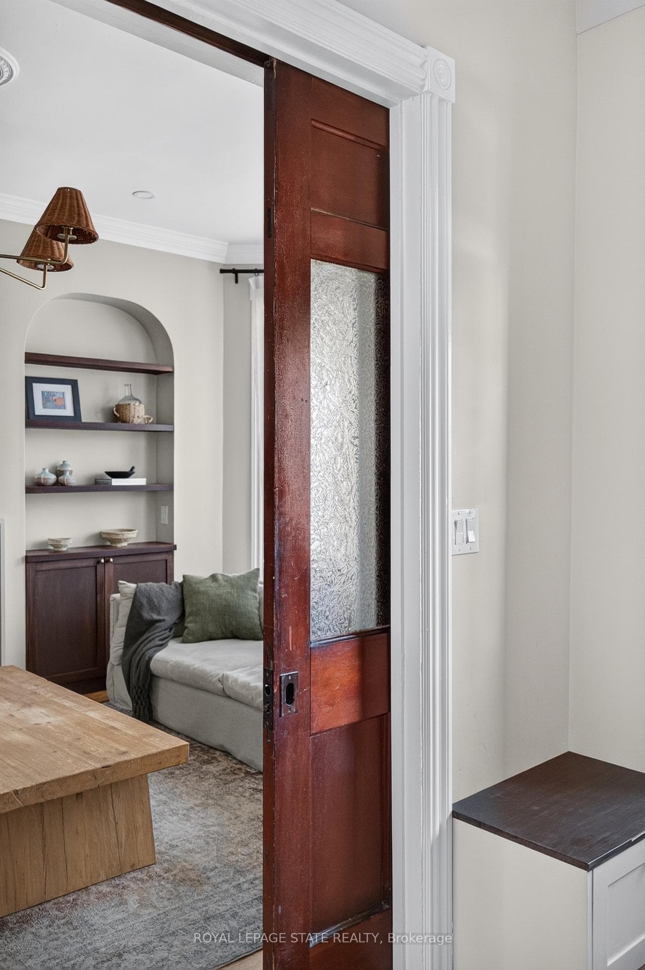 135 Catharine Street photo 5