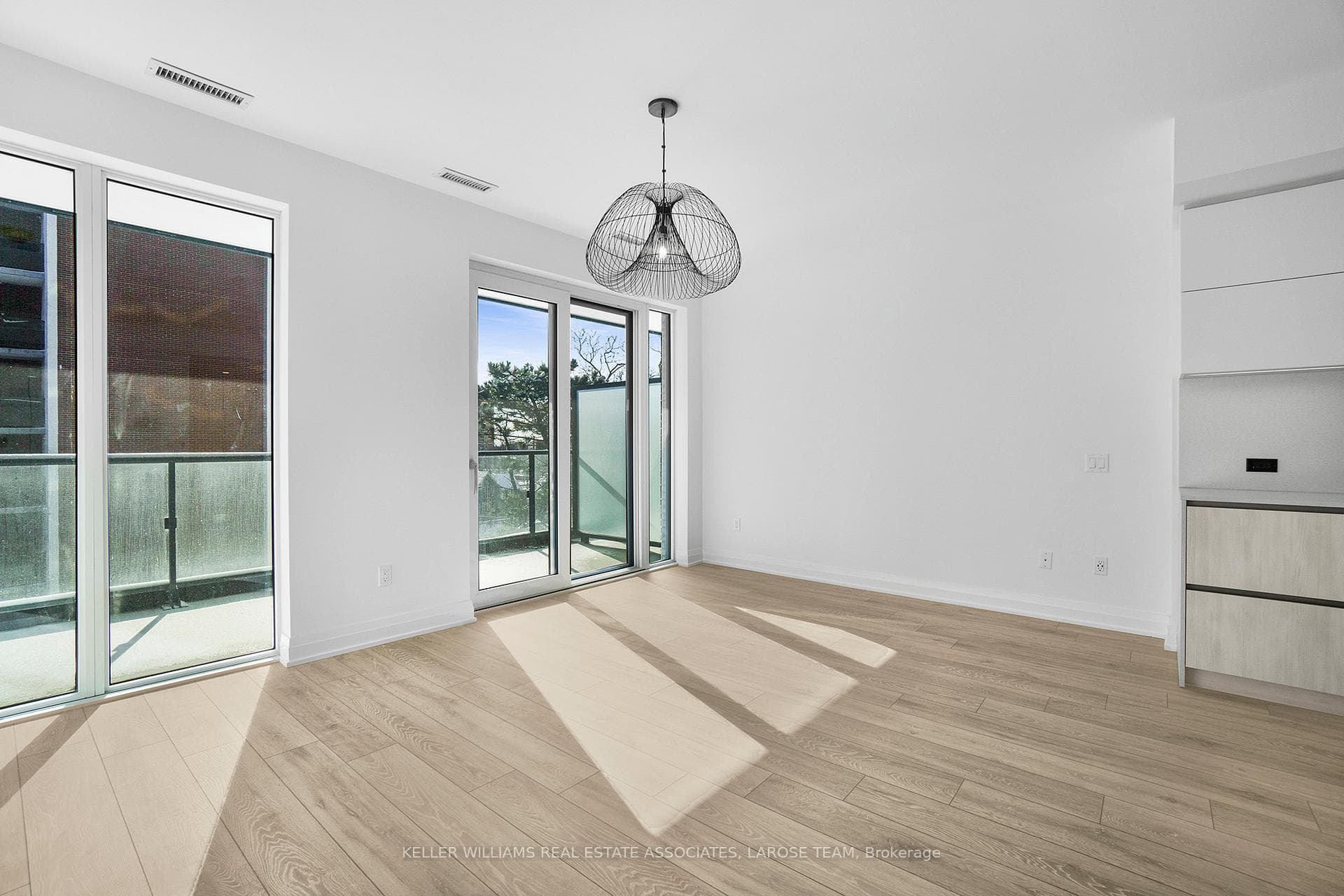 21 Park Street Unit 603 photo 6