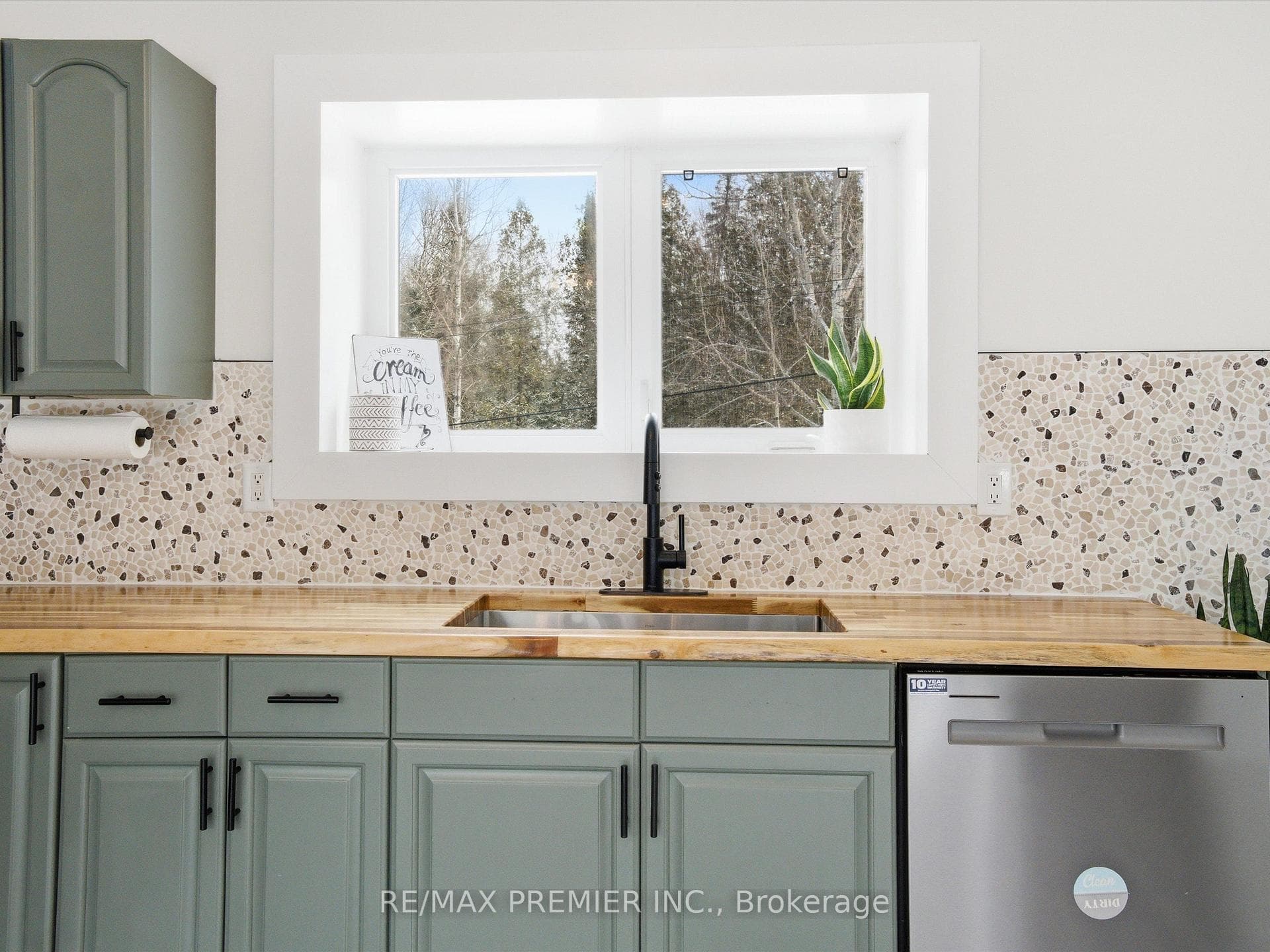 1131 Springdale Park Road photo 10