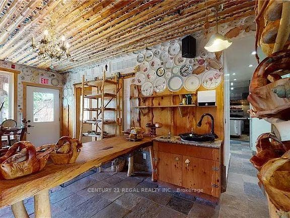 794079 124 COUNTY Road photo 4