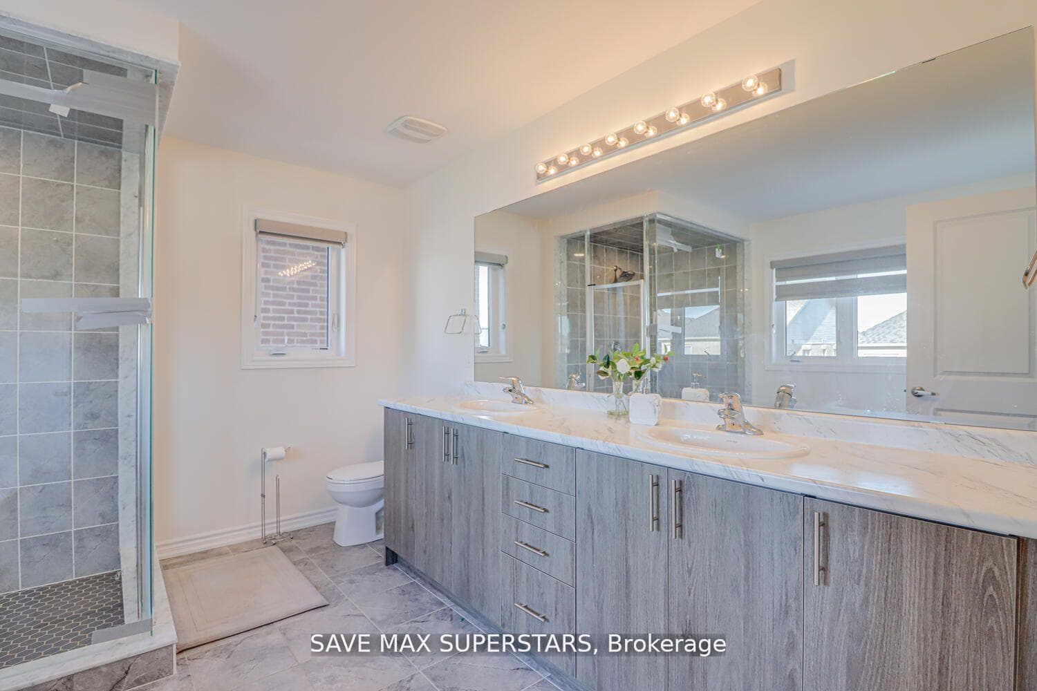 1537 Harker Street photo 20