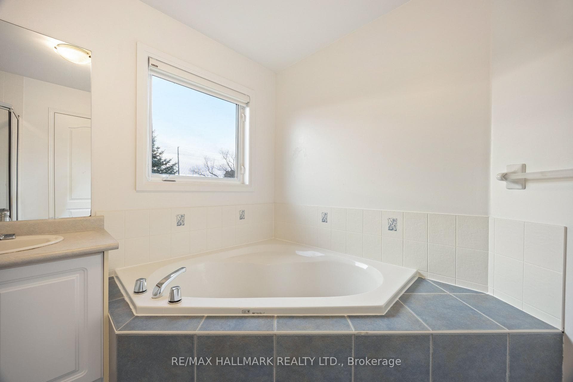 57 Brightsview Drive photo 19