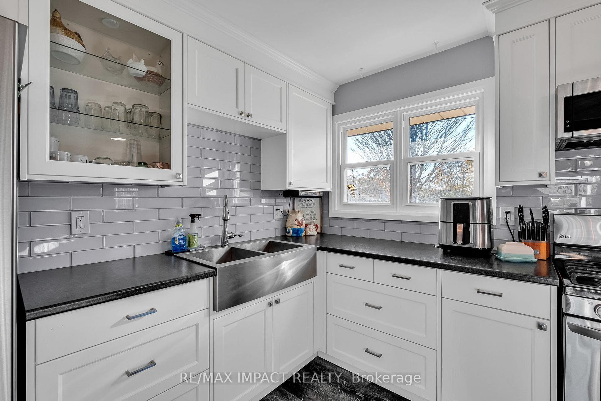 609 Norma Street photo 13