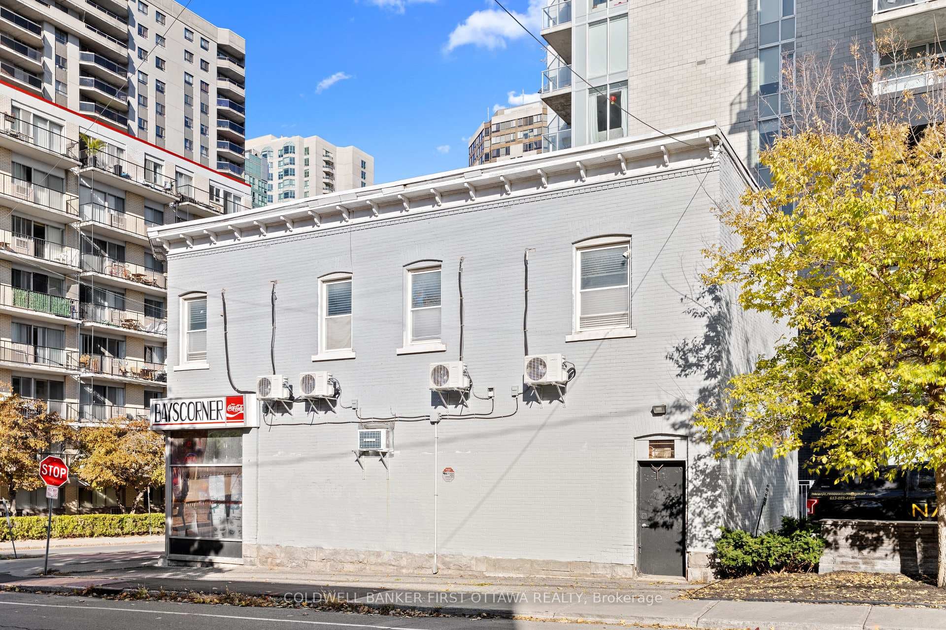 245 Bay Street photo 2