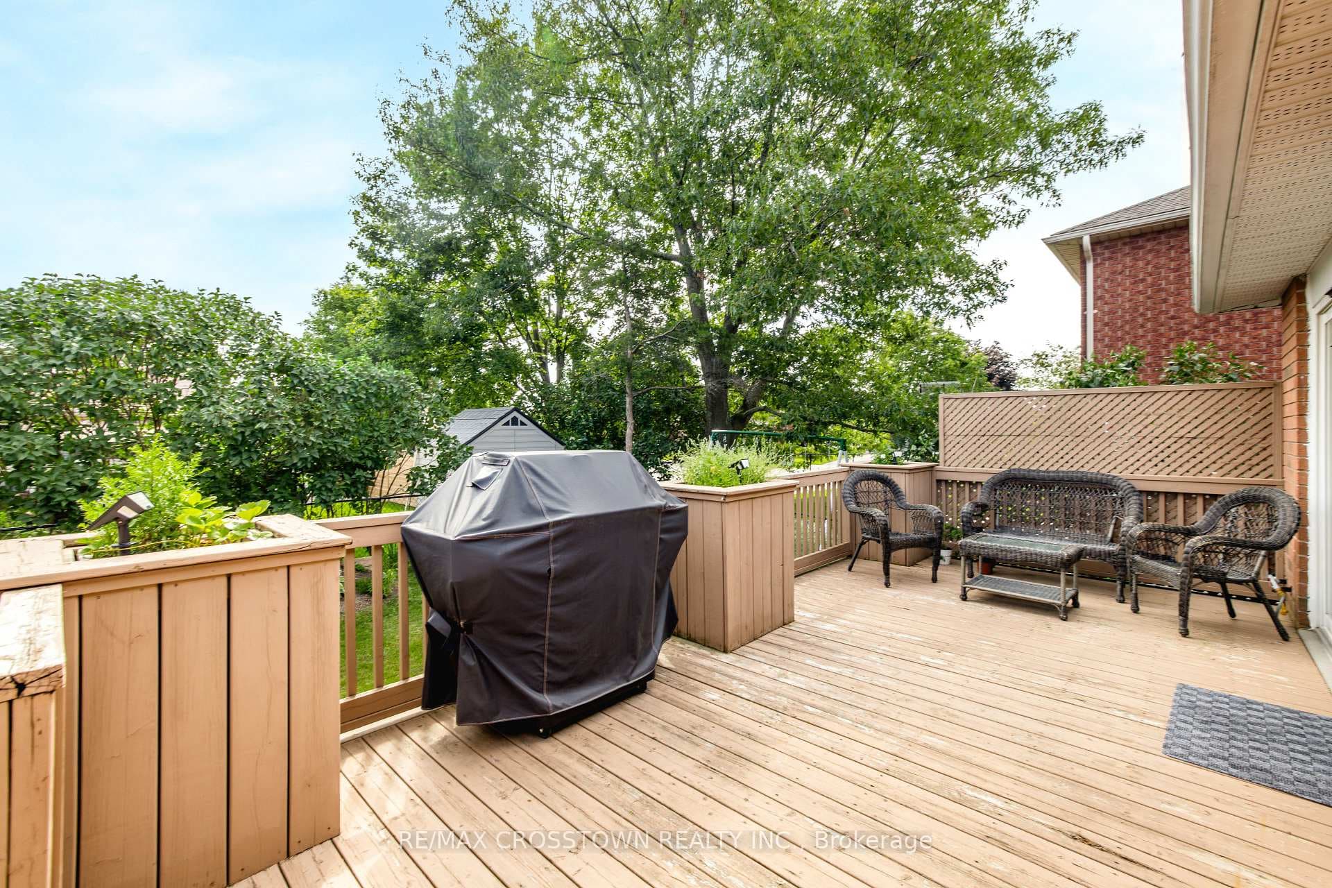 11 Revelstoke Court photo 47