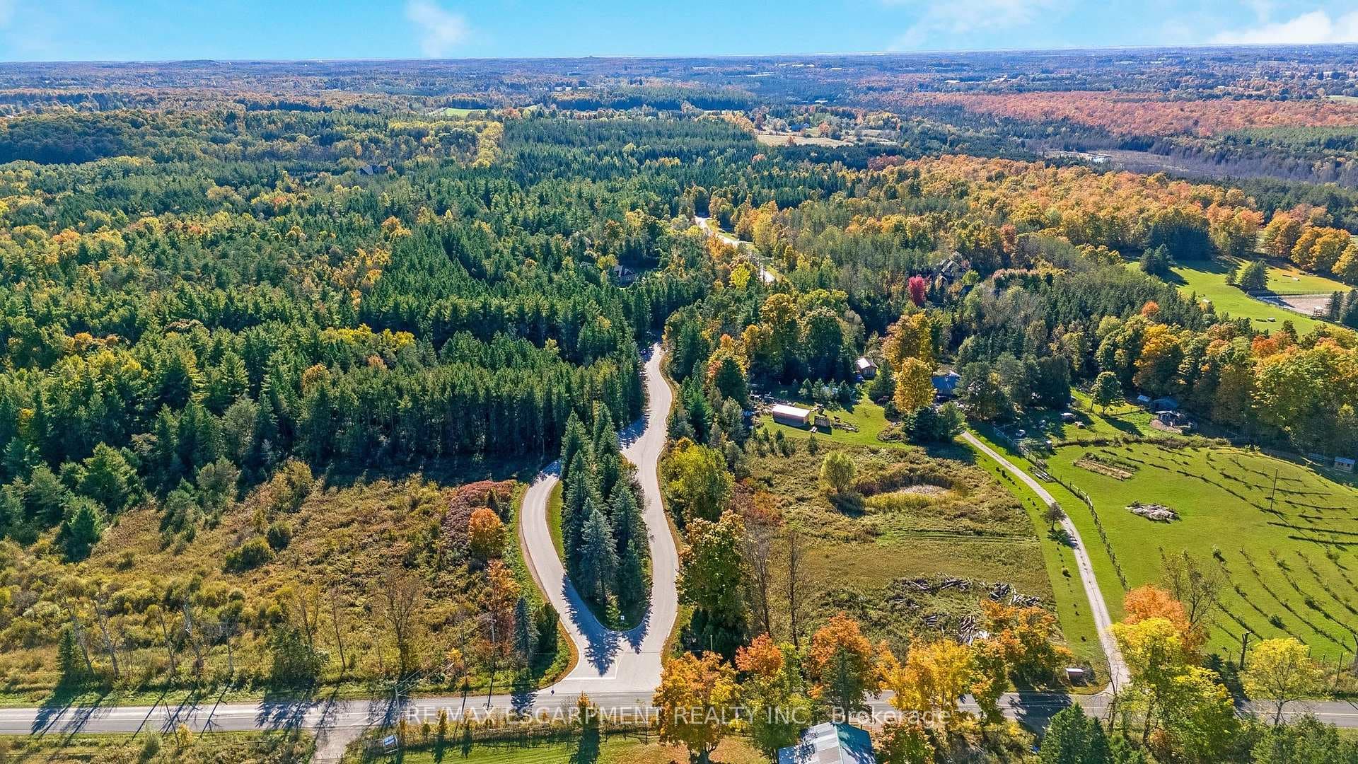 4320 Random Acres Road photo 3