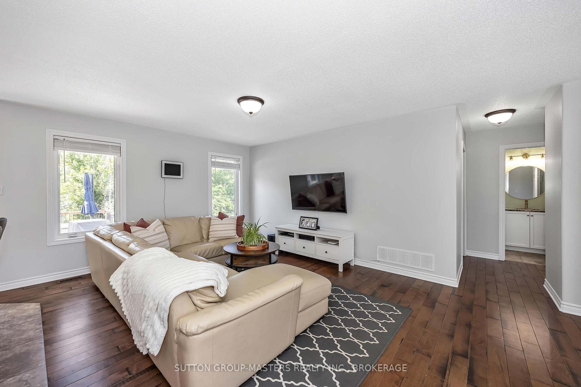 257 Starlight Place photo 7