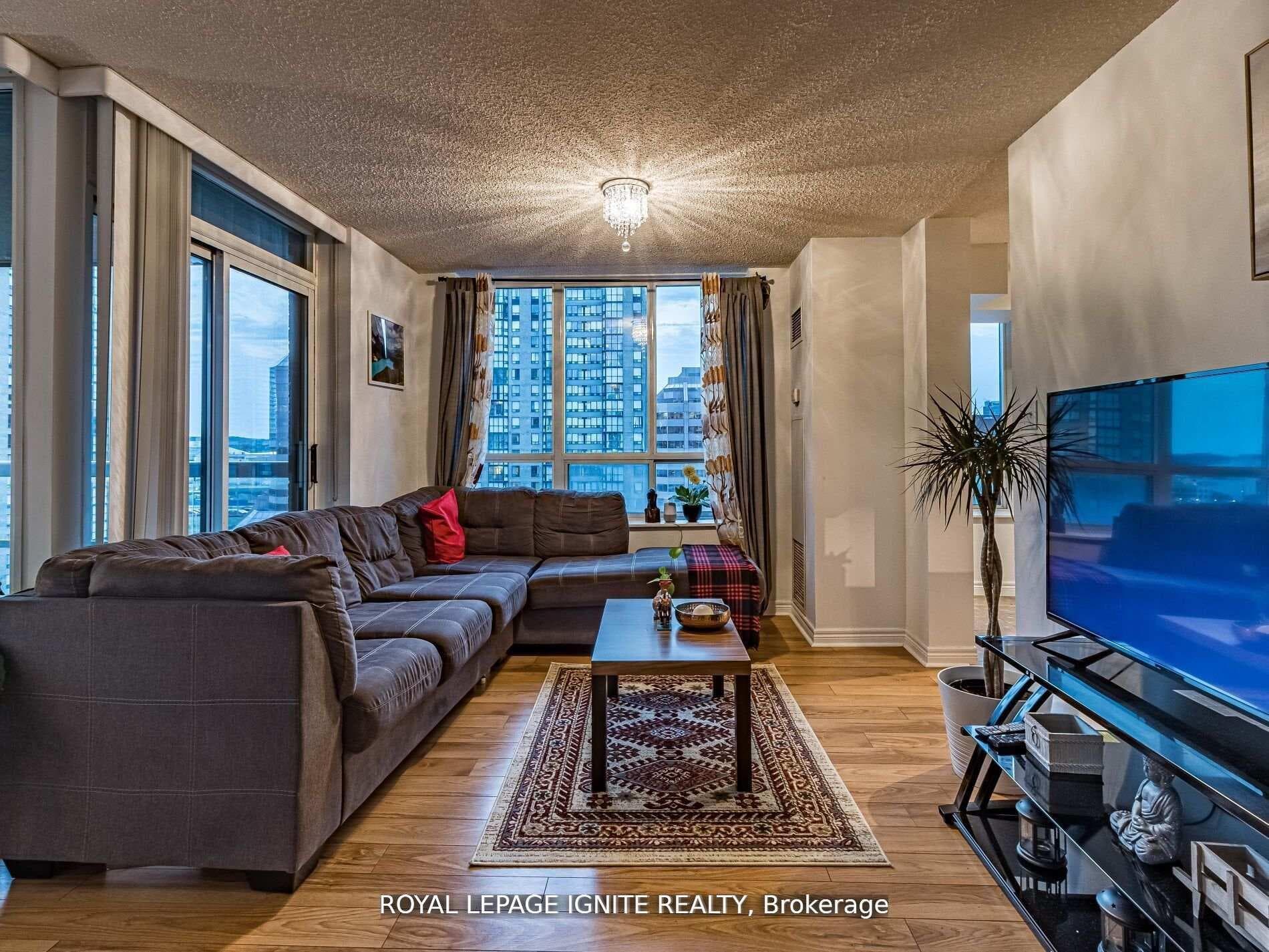156 Enfield Place Unit 1711 photo 9