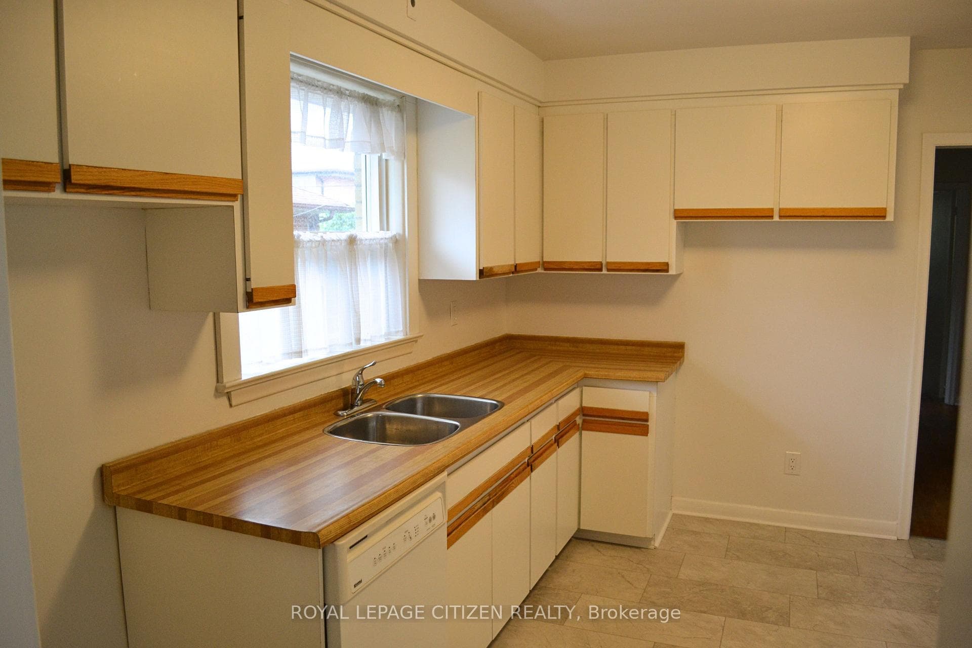 47 Barkwin Drive photo 5