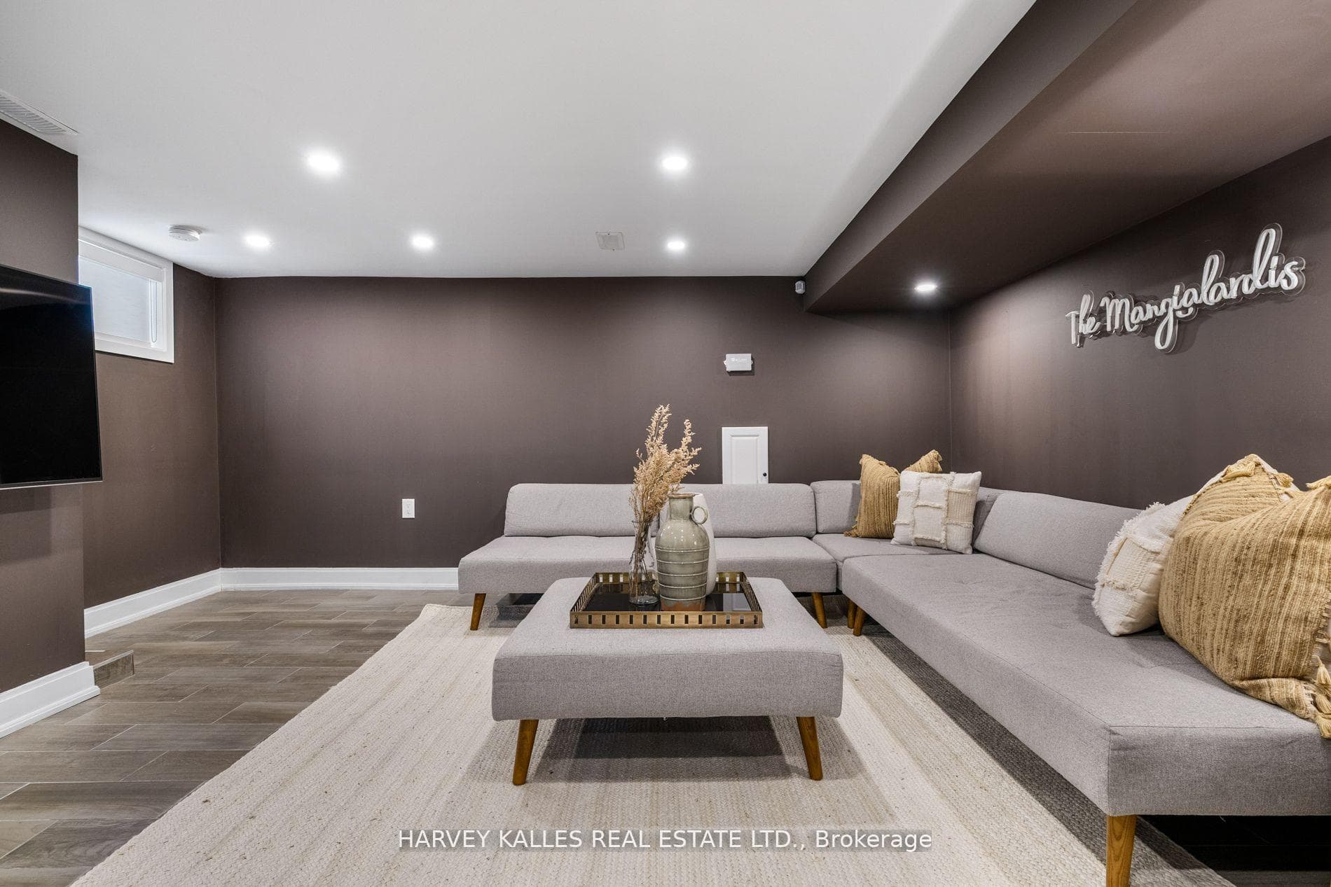 82 Hertle Avenue photo 24