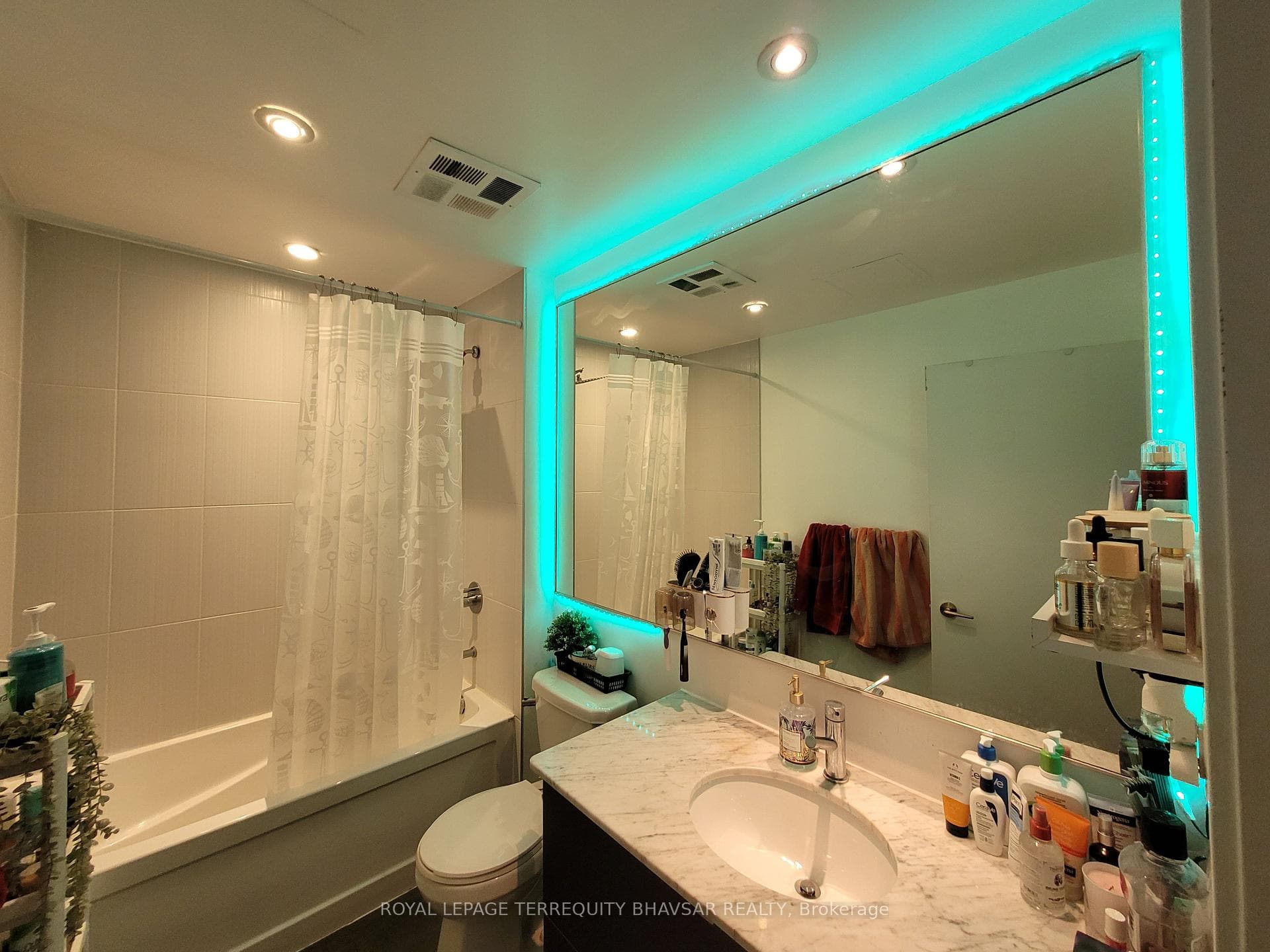 170 Fort York Boulevard Unit 2901 photo 19