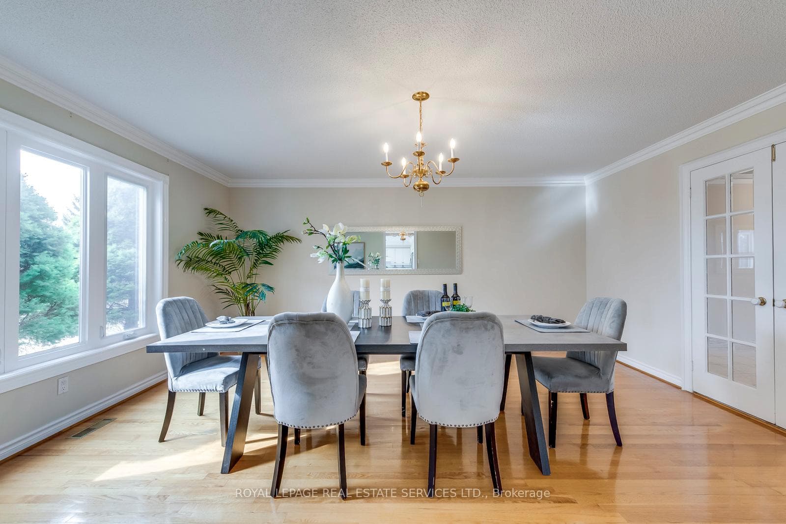 4538 Credit Pointe Drive photo 13