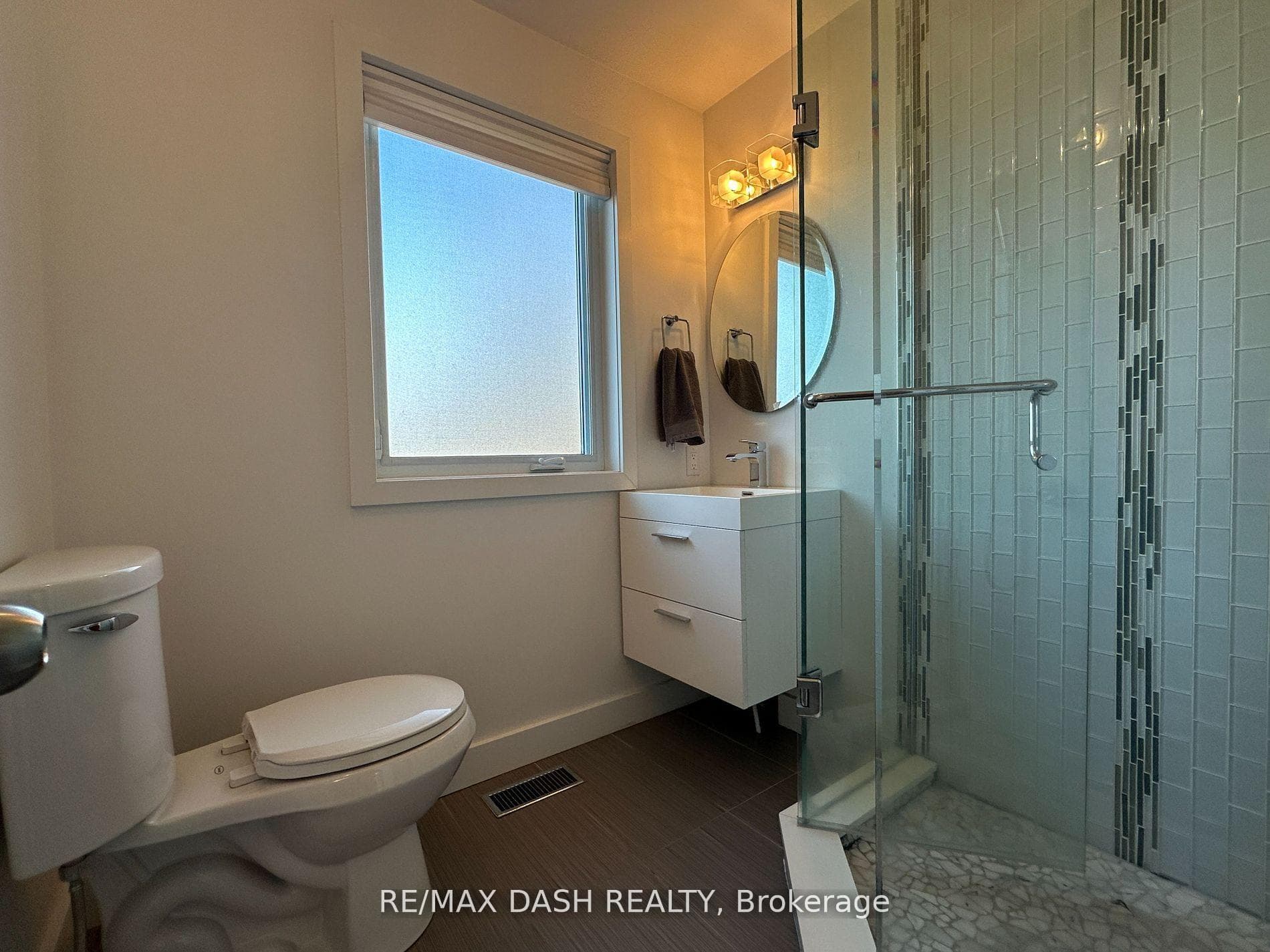 24 Berkshire Avenue photo 25