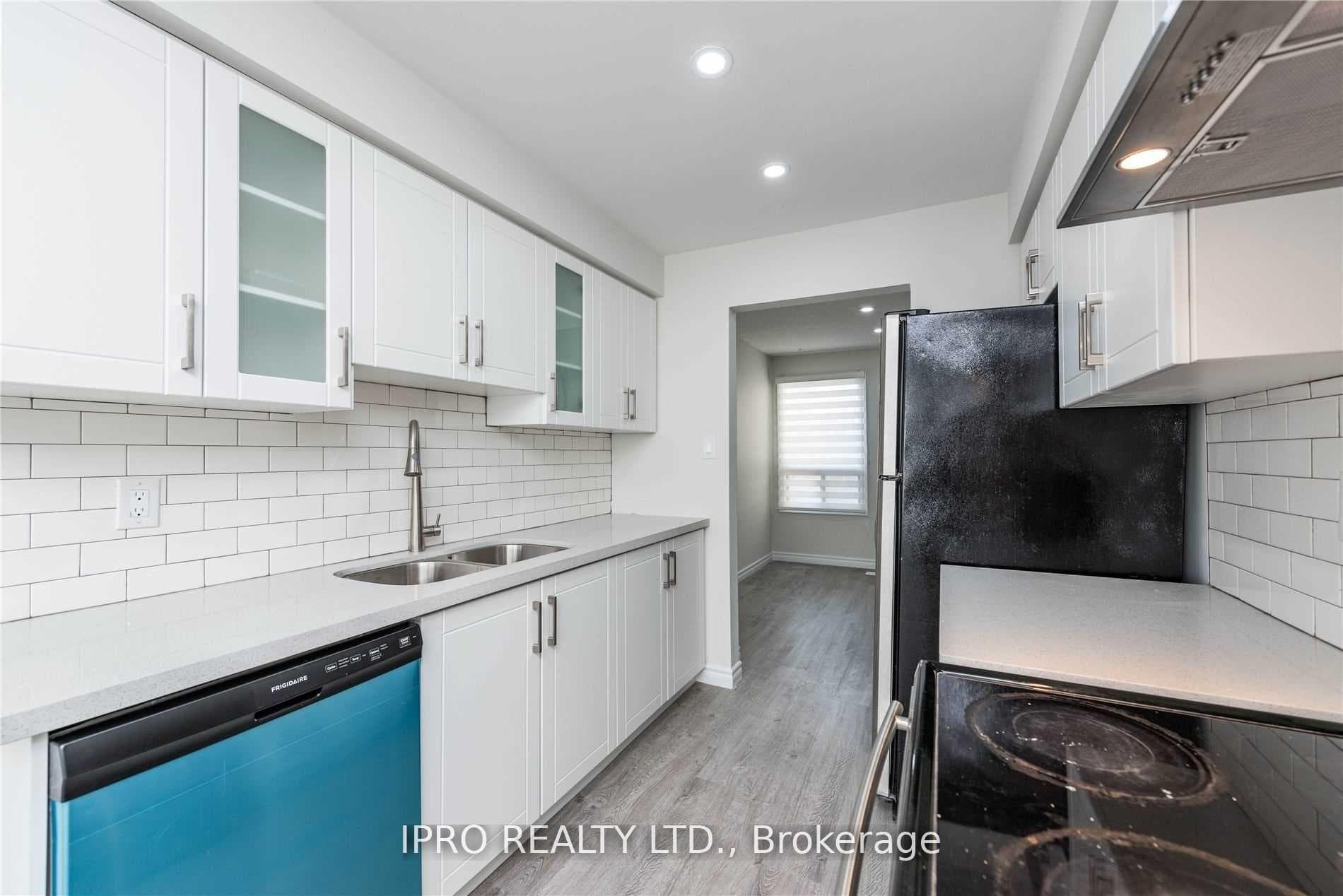 72 Wikander Way photo 8