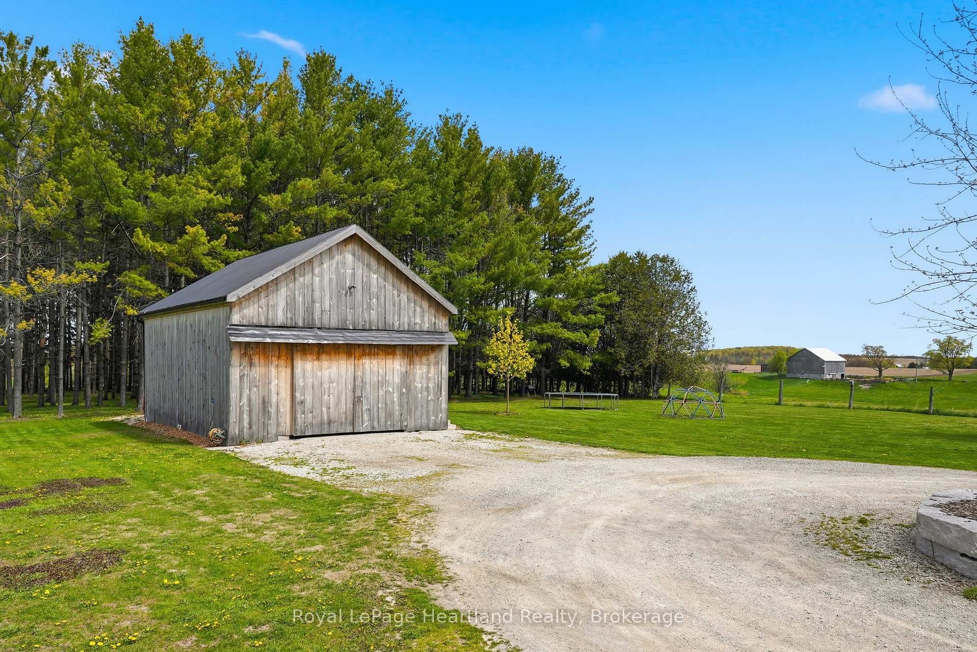 42148 Salem Road photo 38