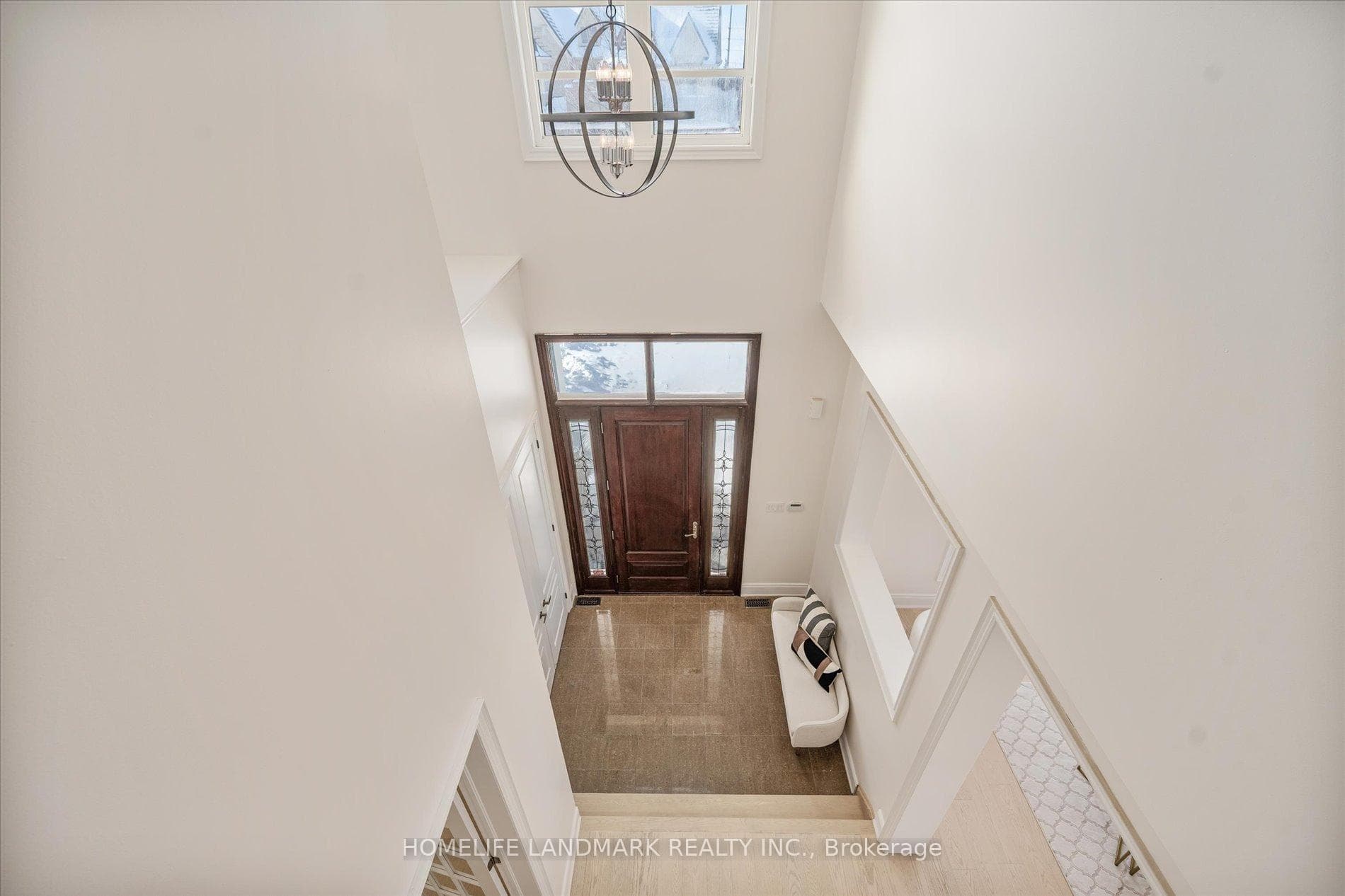45 Carisbrooke Circle photo 6