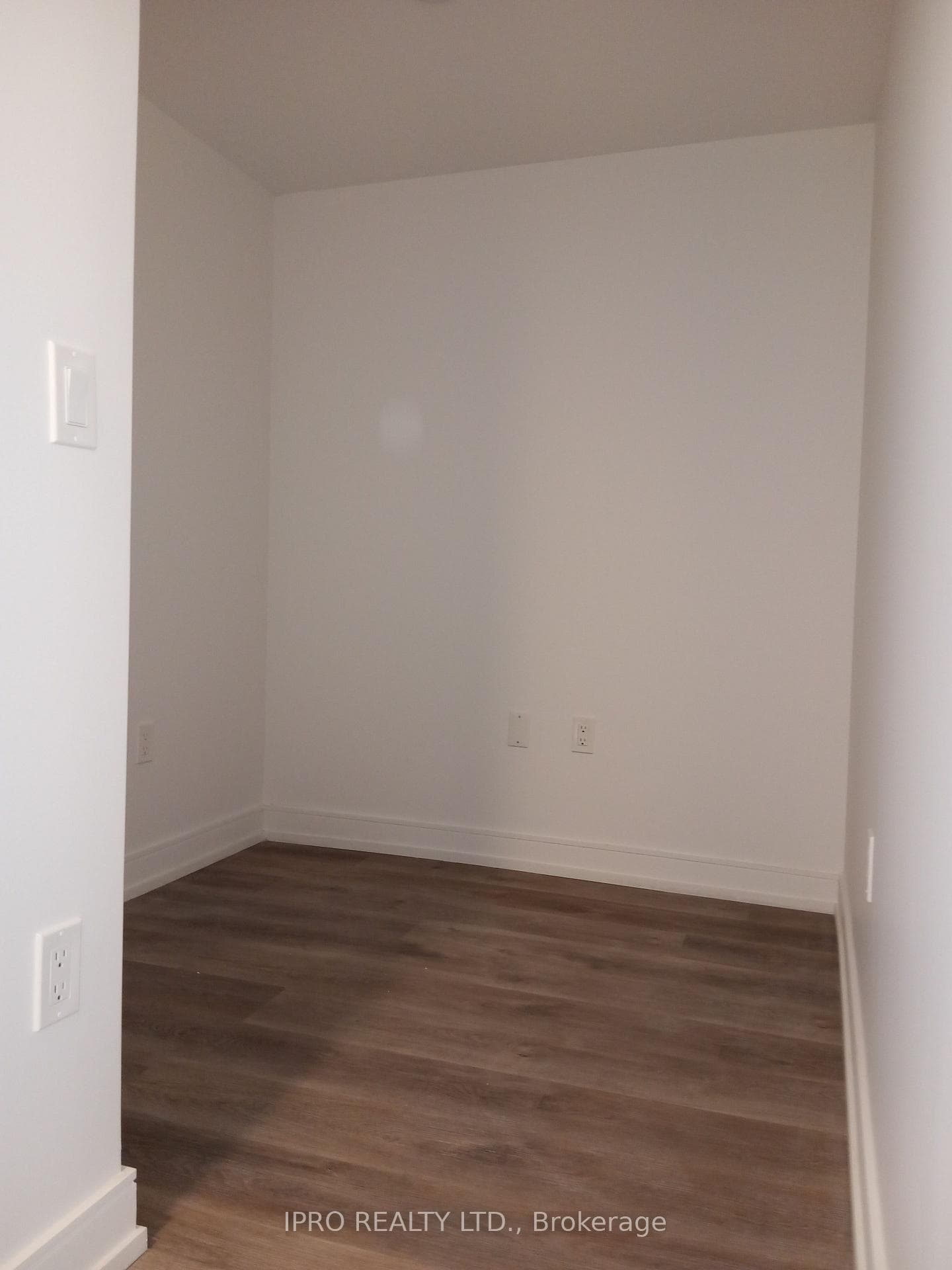 1 Jarvis Street Unit 529 photo 13