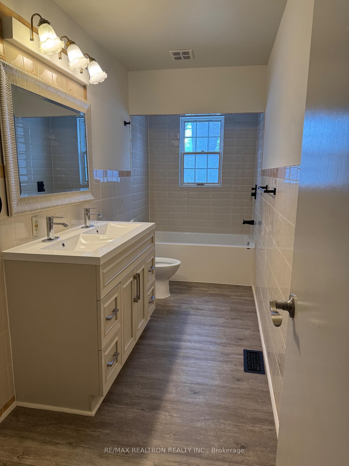 65 River Drive photo 25