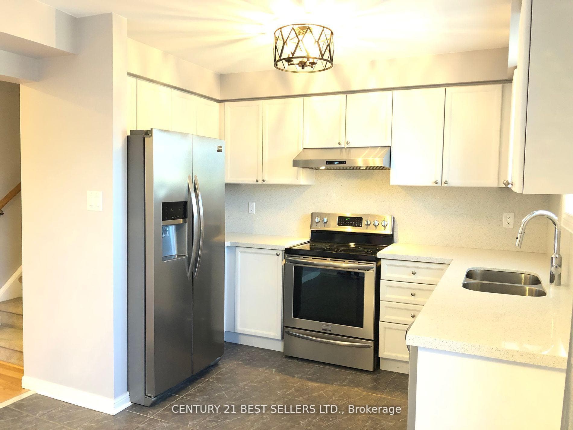 21 Coleman Drive photo 5
