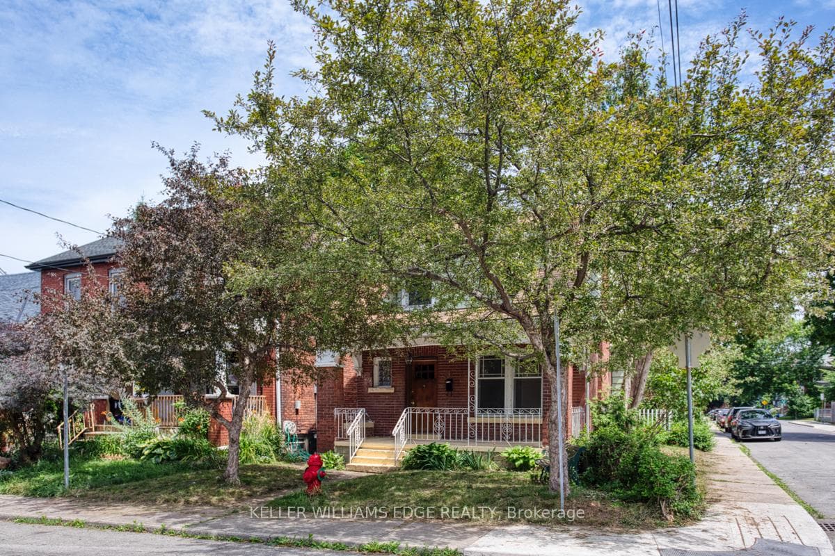 51 Cedar Avenue photo 2
