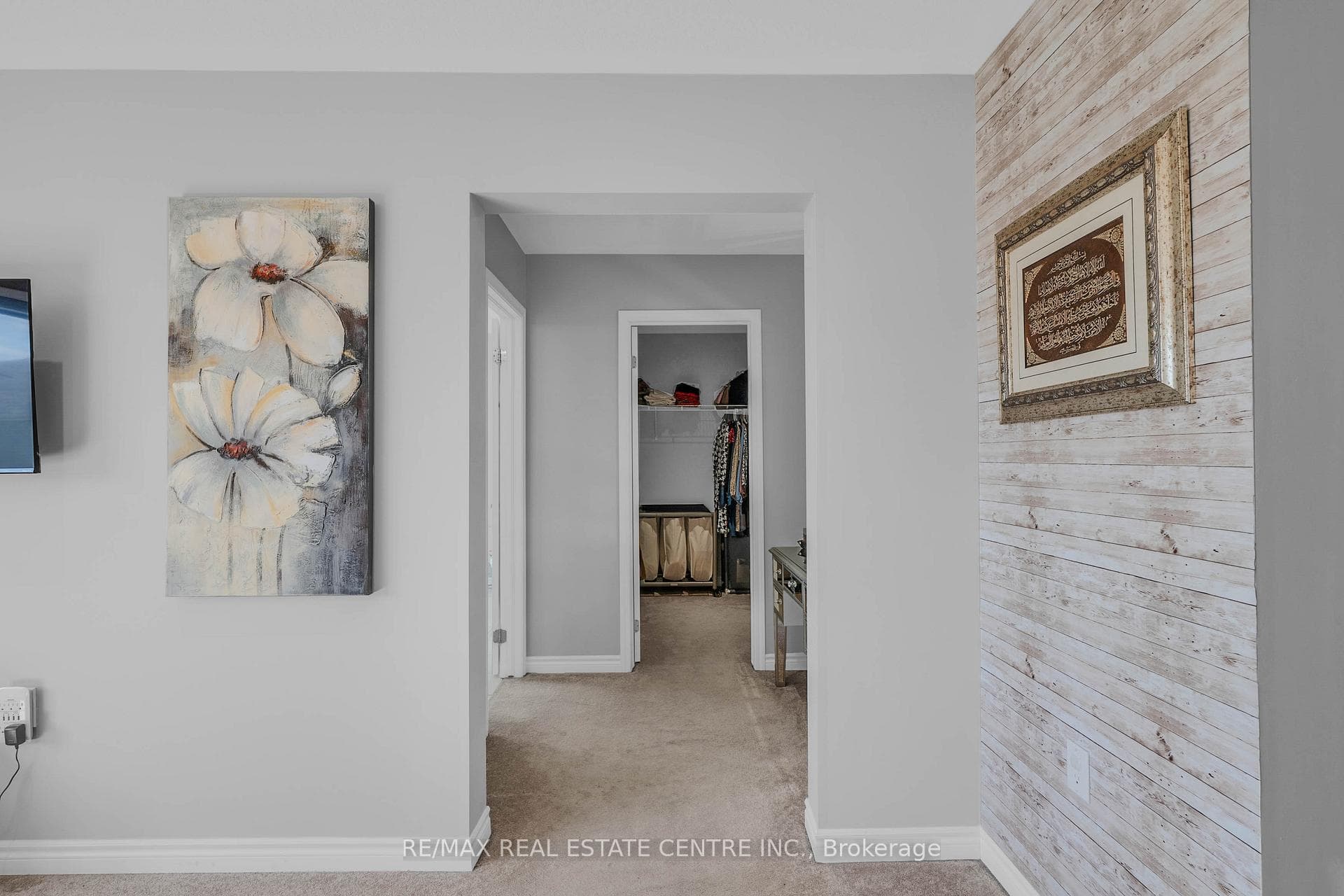 460 Equestrian Way photo 21