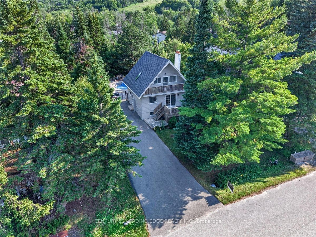 143 Campbell Crescent photo 11