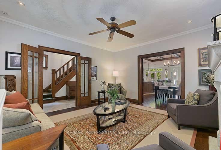 301 Beresford Avenue photo 8