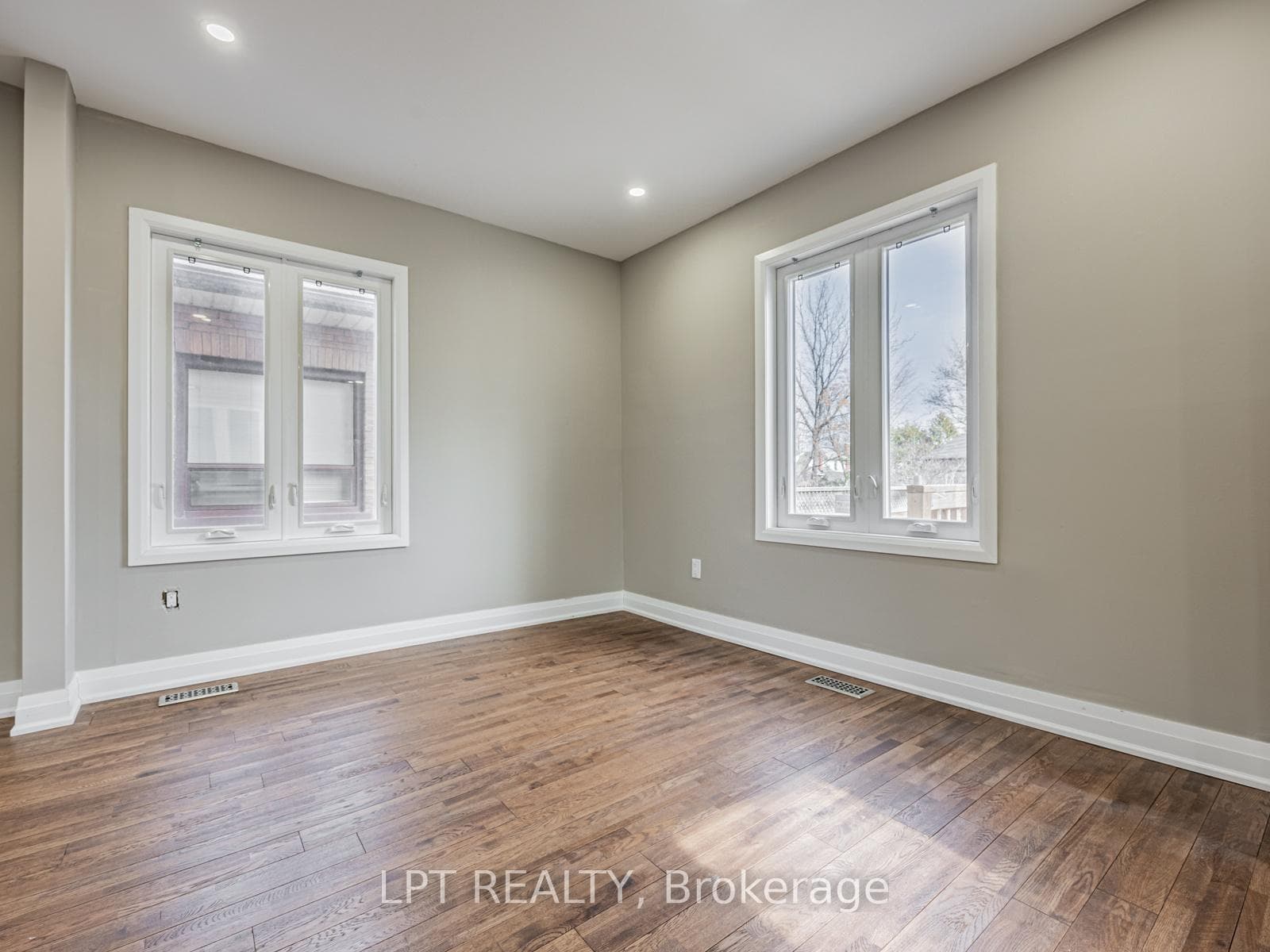 201 Ritson Road photo 24