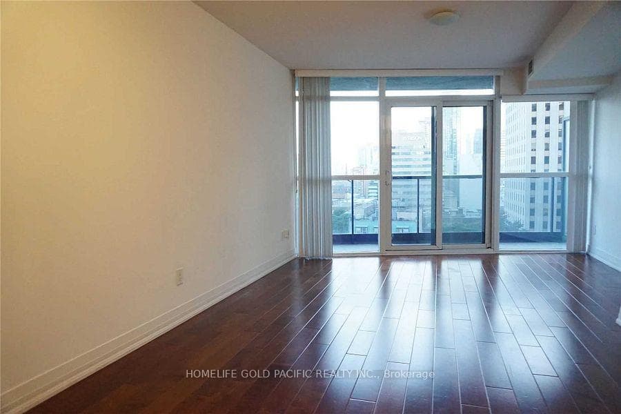 21 Carlton Street Unit 1108 photo 5