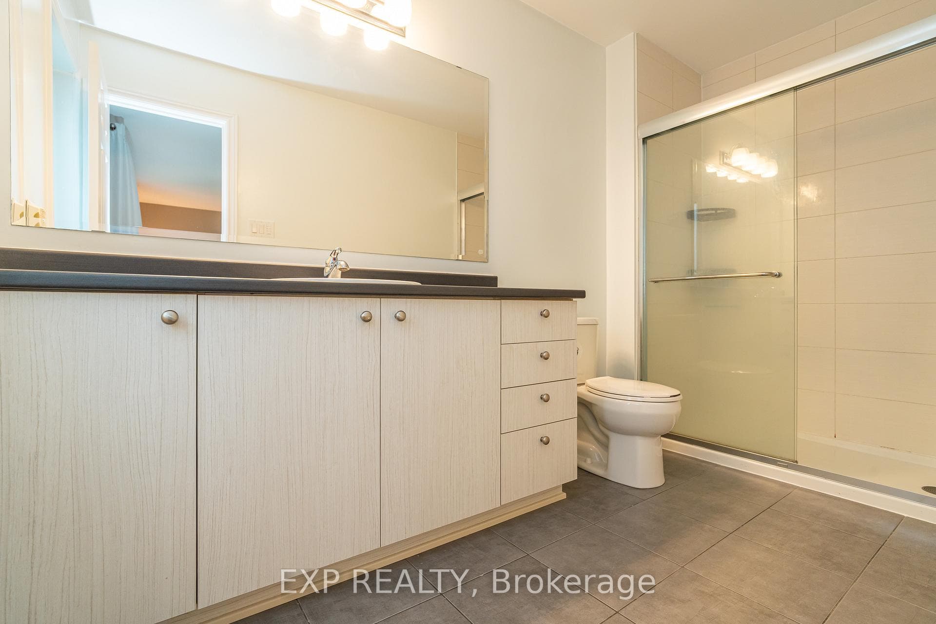 3545 Woodroffe Avenue photo 30