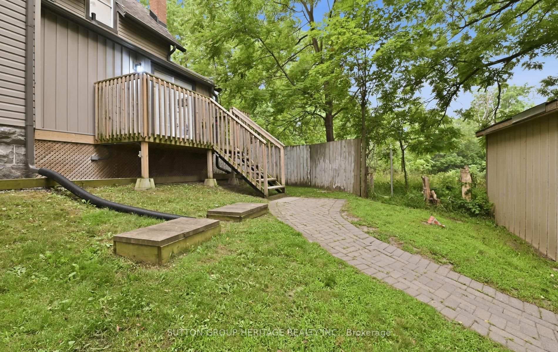 8970 Baldwin Street photo 32