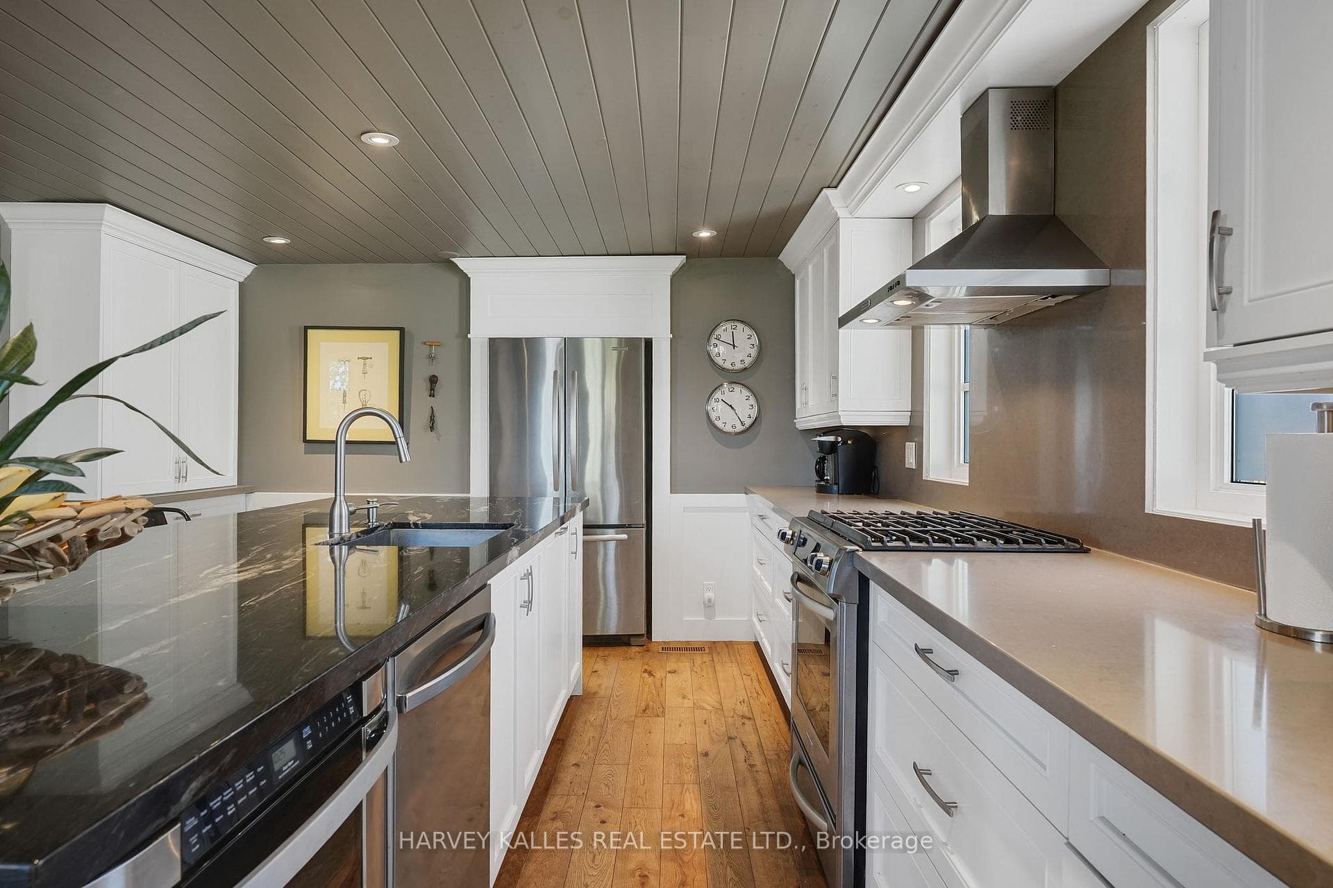 74 Lakeside Drive photo 25