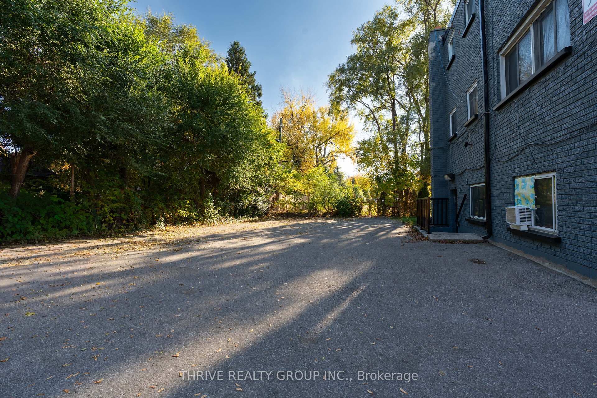 153 Godfrey Drive Unit 8 photo 3