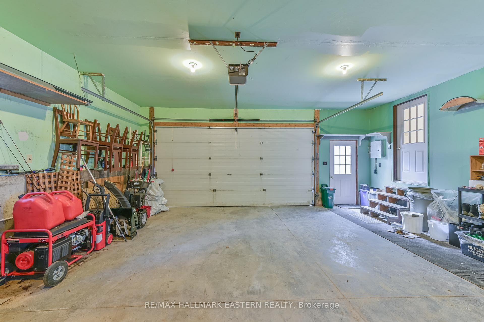 8018 Taits Beach Road Unit #200 photo 32