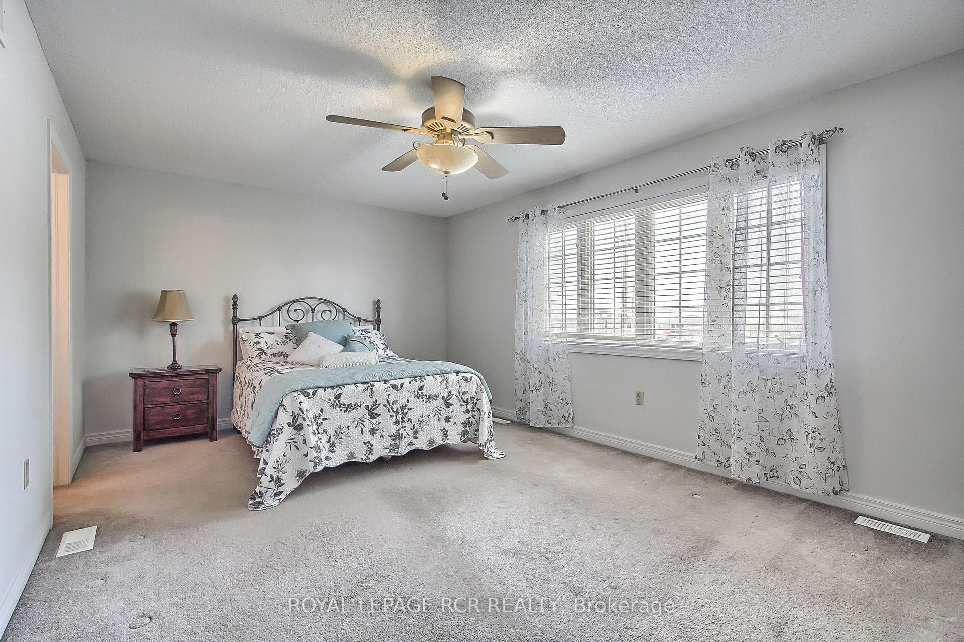 152 Simcoe Road photo 20
