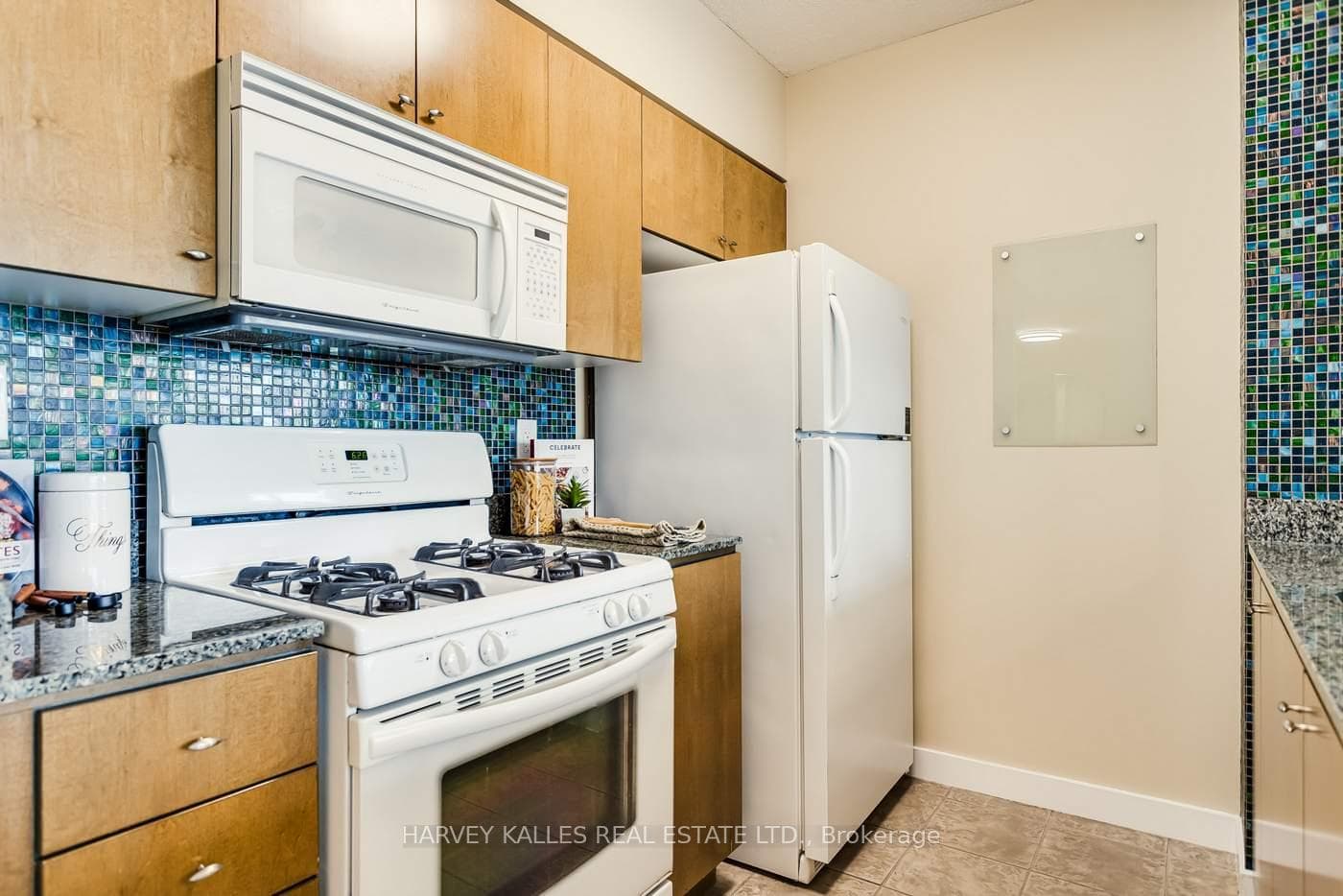 35 Mariner Terrace Unit 3808 photo 11