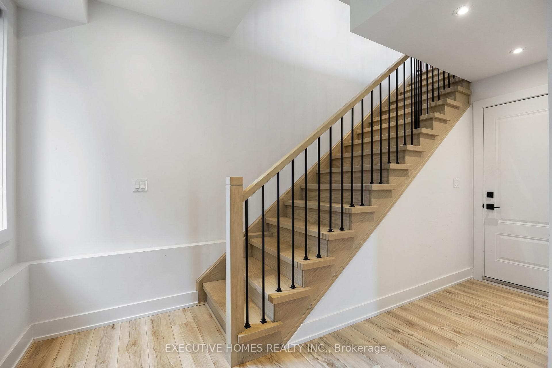 31 King George Road photo 21