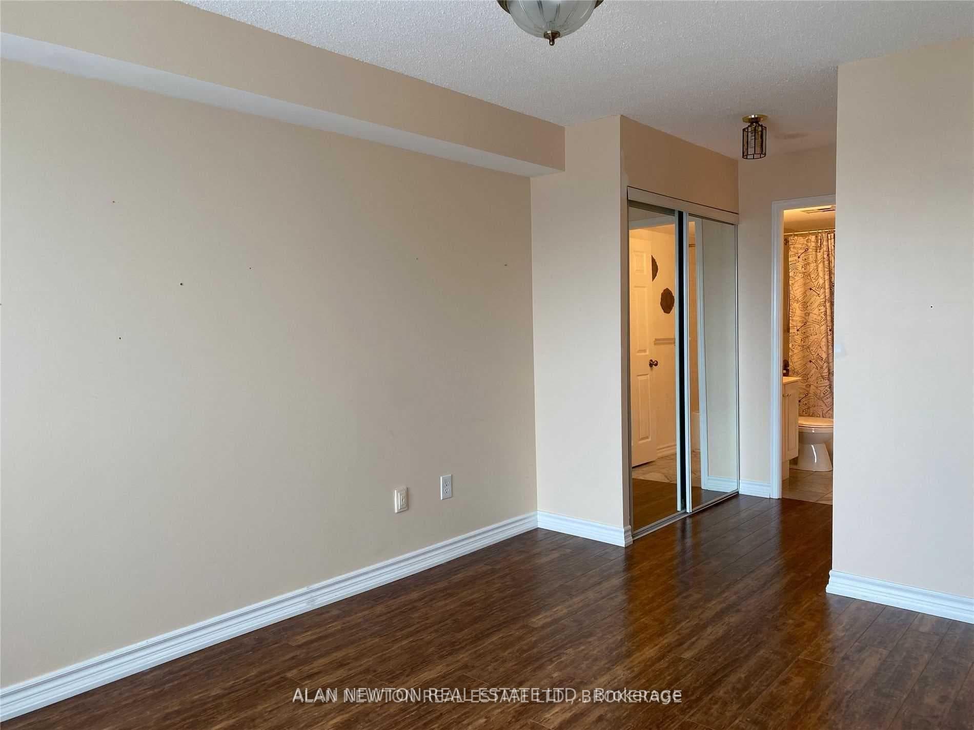23 Lorraine Drive Unit 306 photo 15