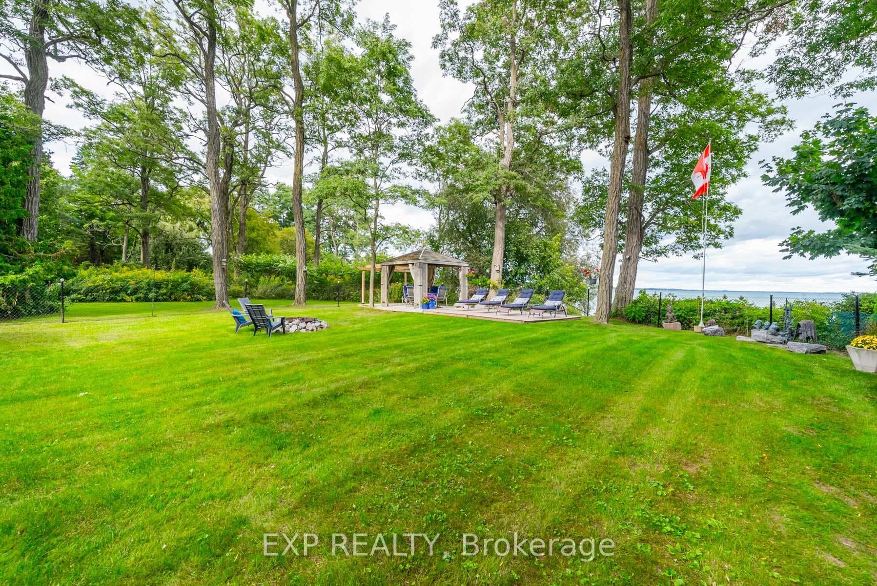 113 Victoria Beach Road photo 16