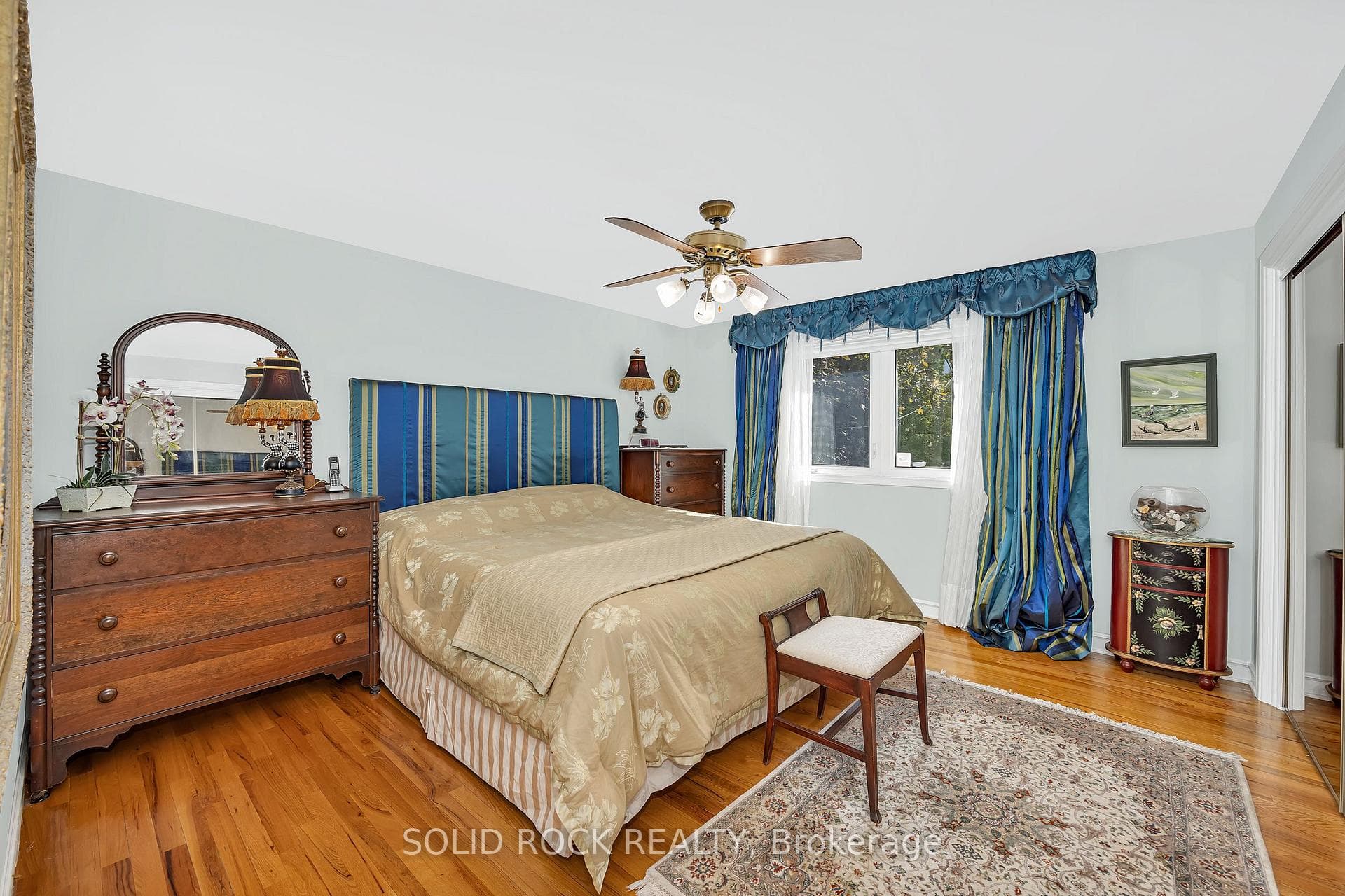 471 Tillbury Avenue photo 19