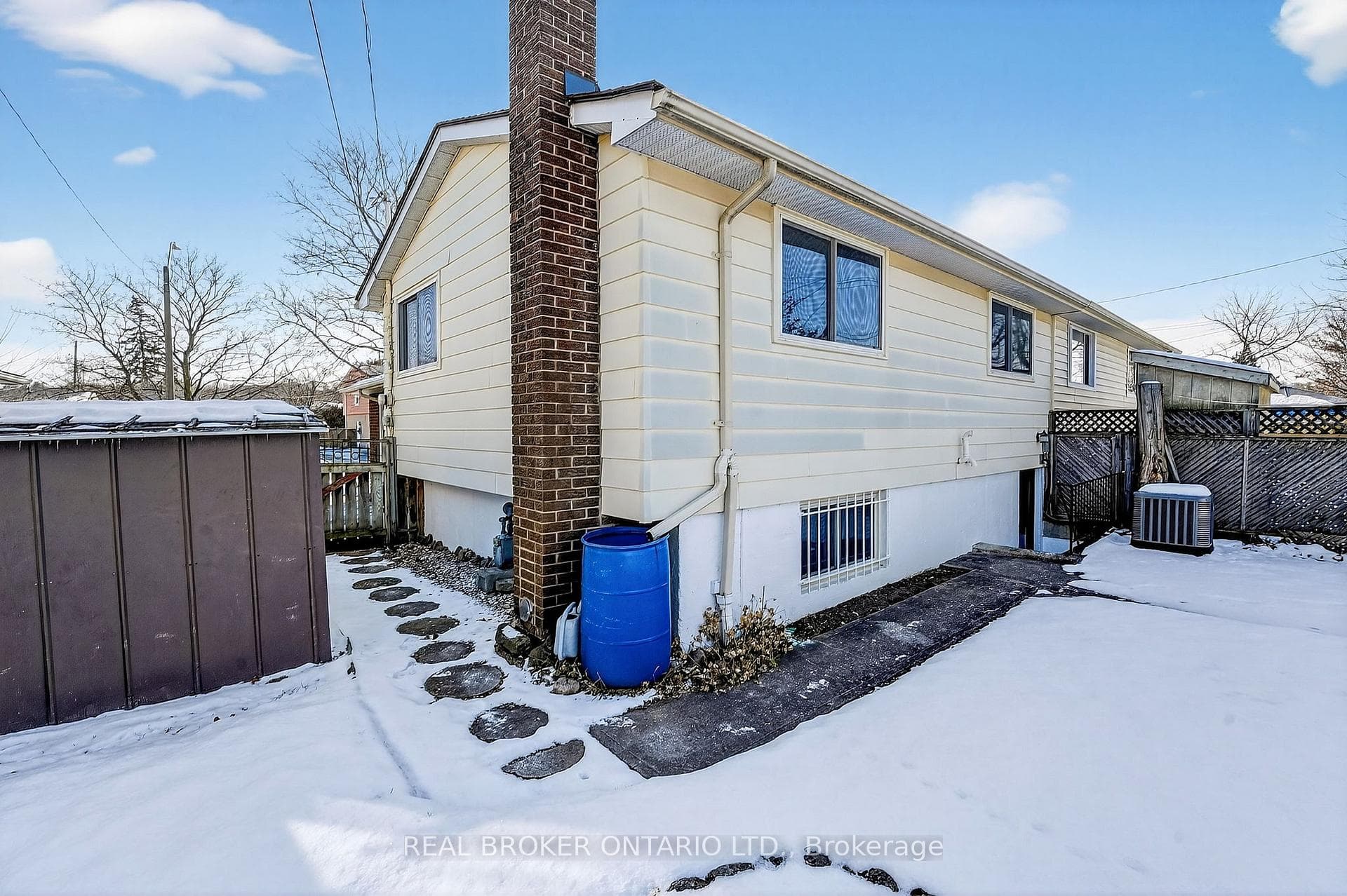 18 Fairway Drive photo 46