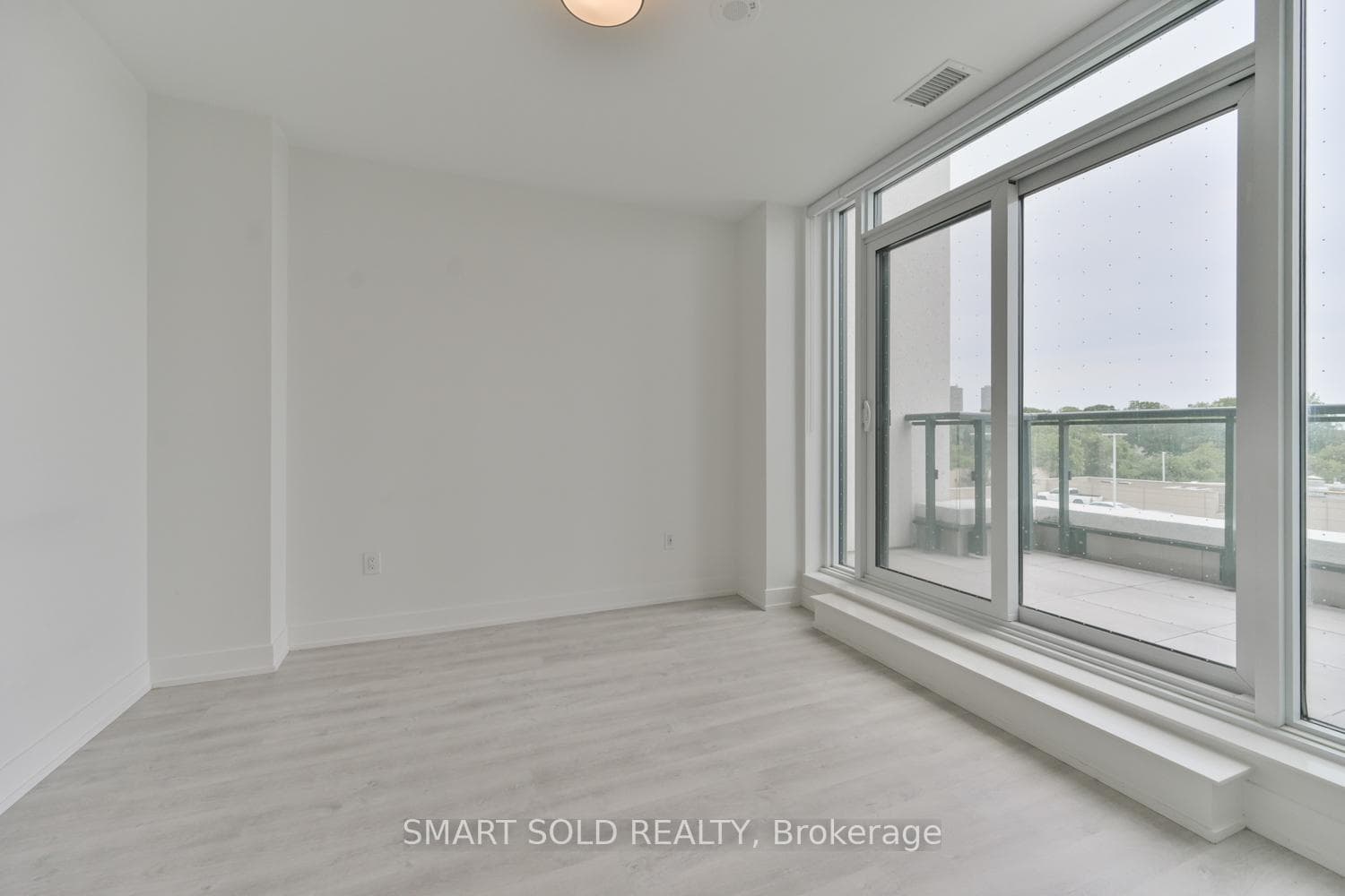 30 Inn On The Park Drive Unit 420 photo 16