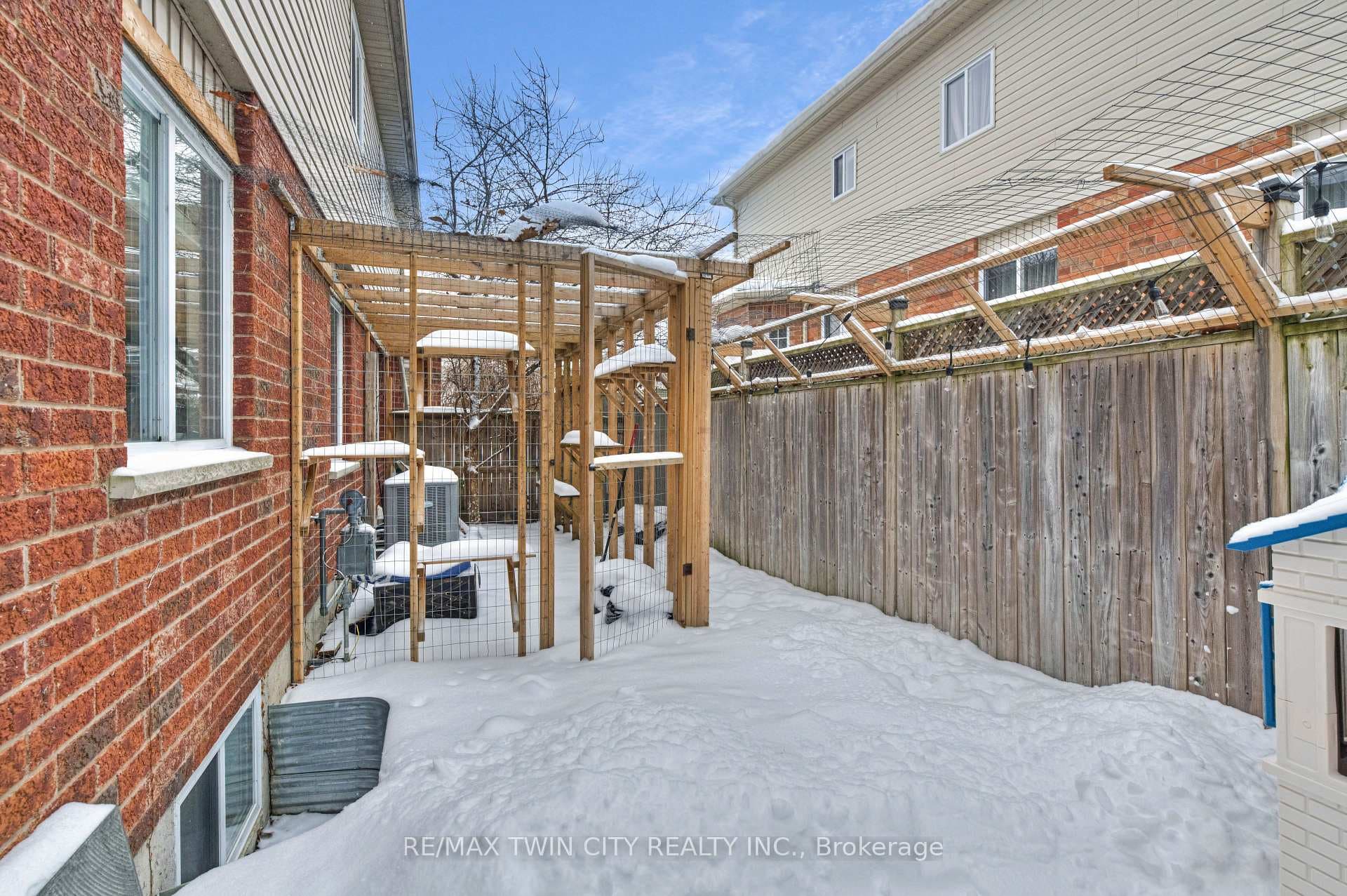 115 Upper Mercer Street photo 31