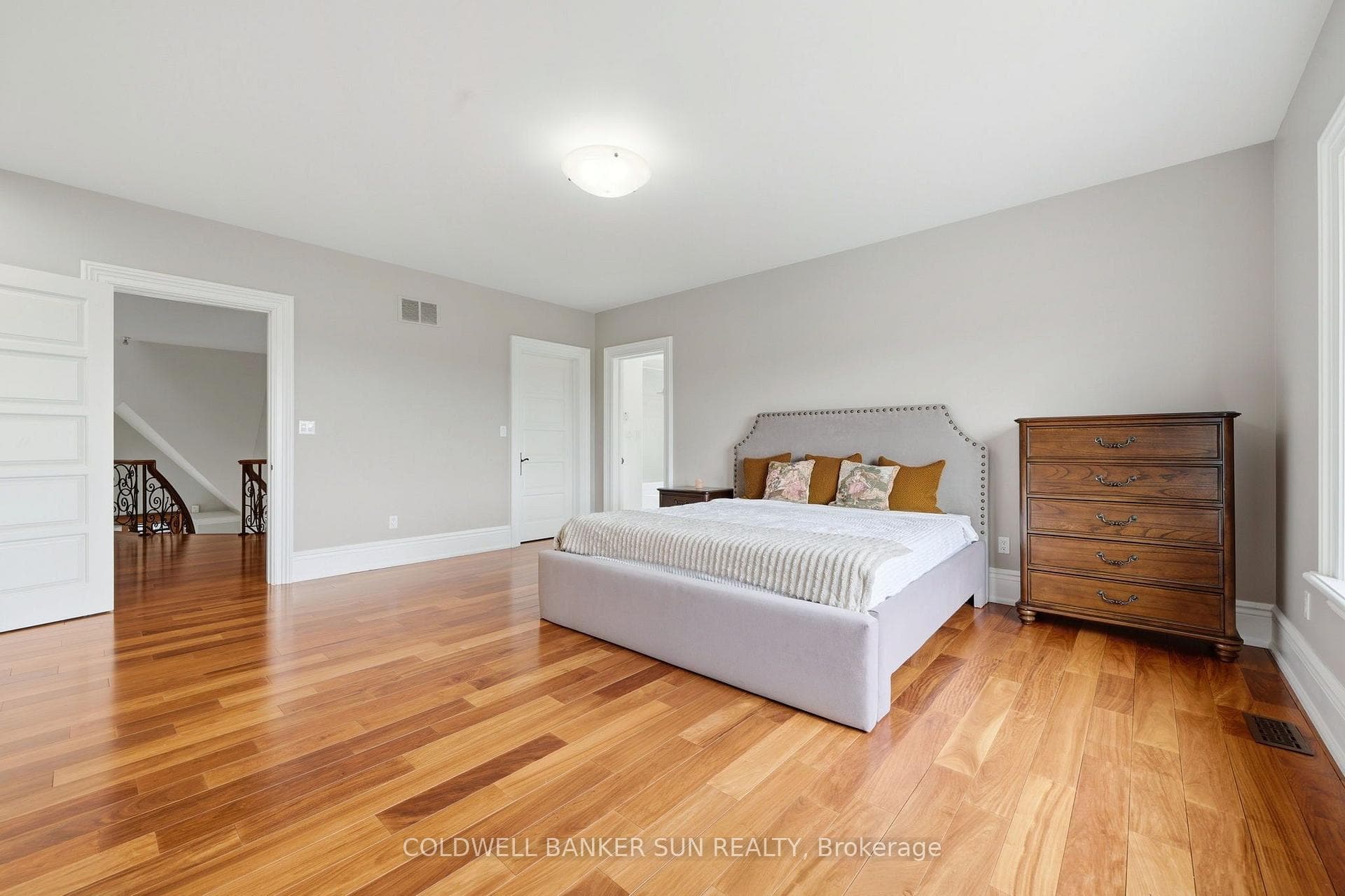 761 Foster Drive photo 35