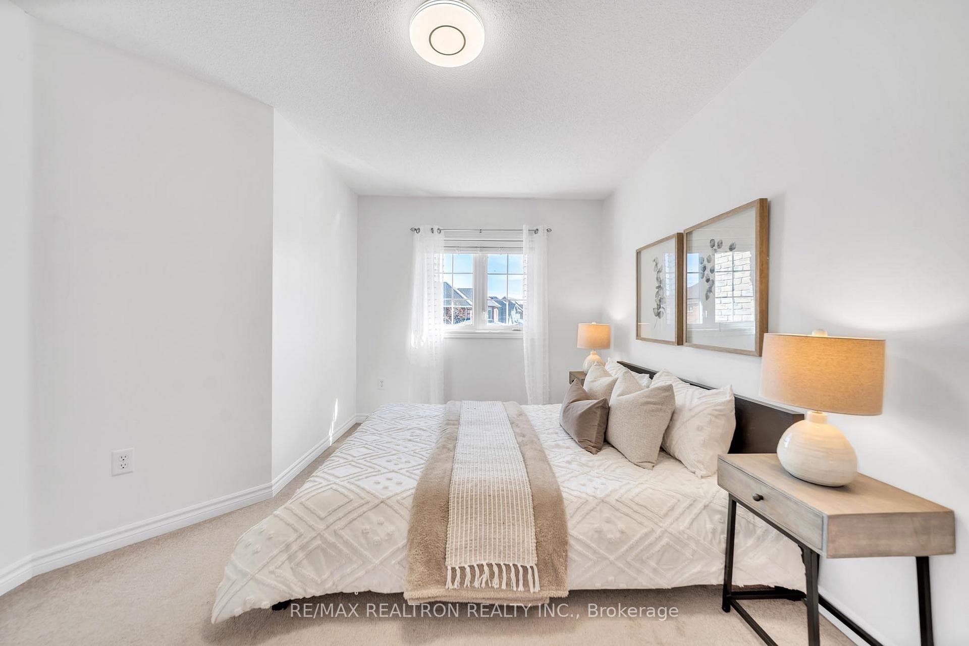 2 Whitestone Drive photo 35