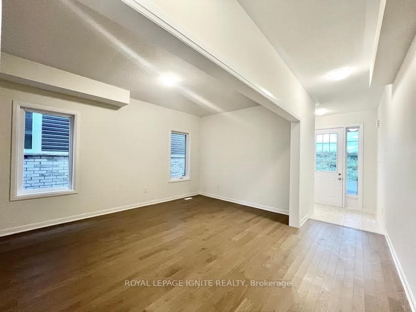 111 Windermere Boulevard photo 5