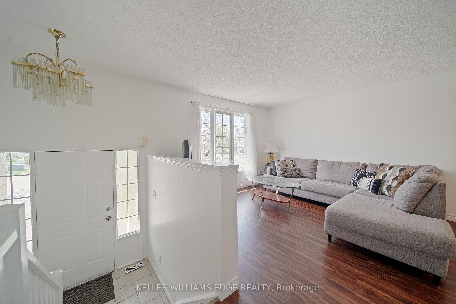 4913 Adam Court photo 9