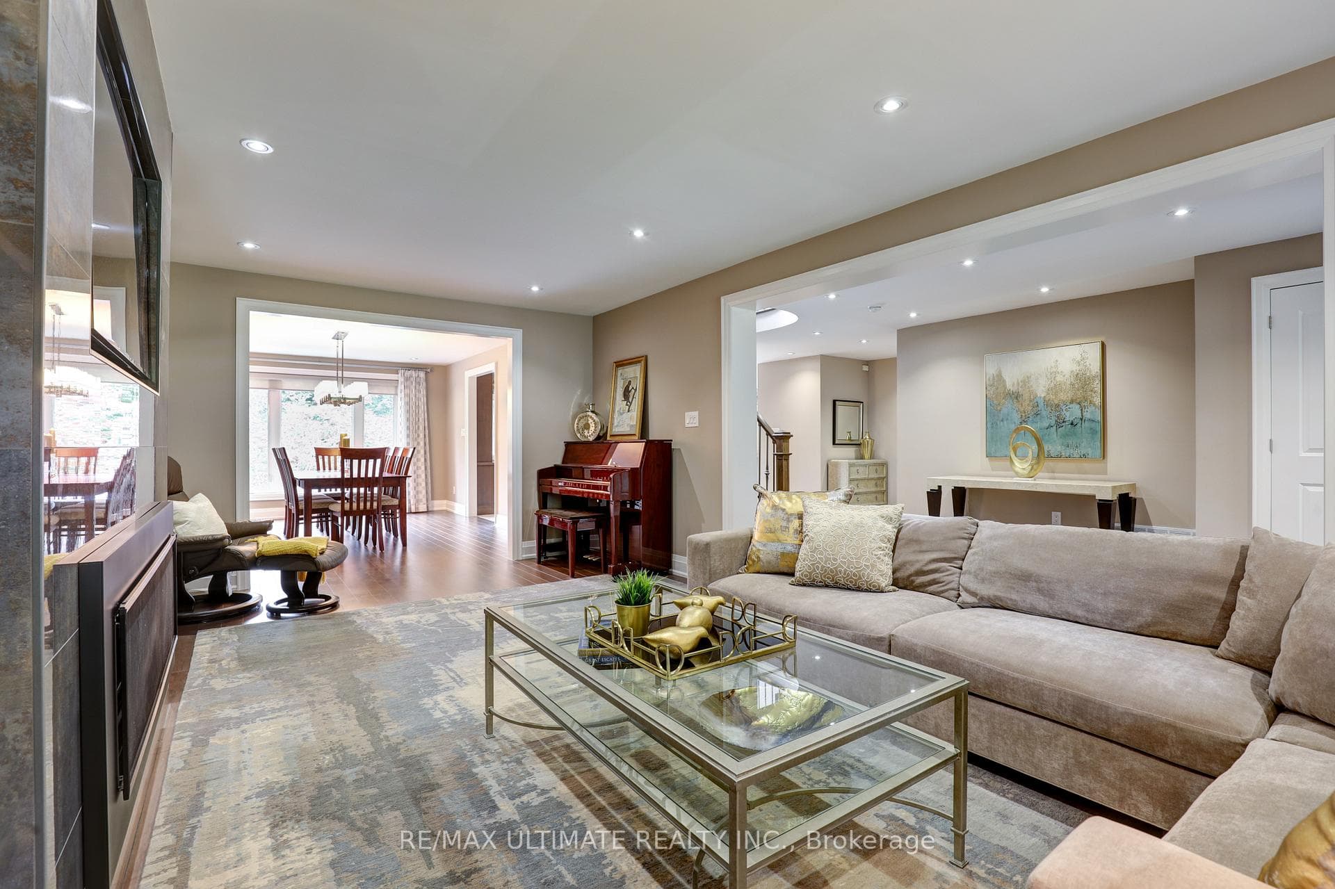142 Abbeywood Trail photo 5