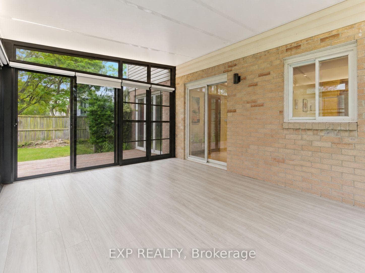 3722 Sussex Lane photo 20